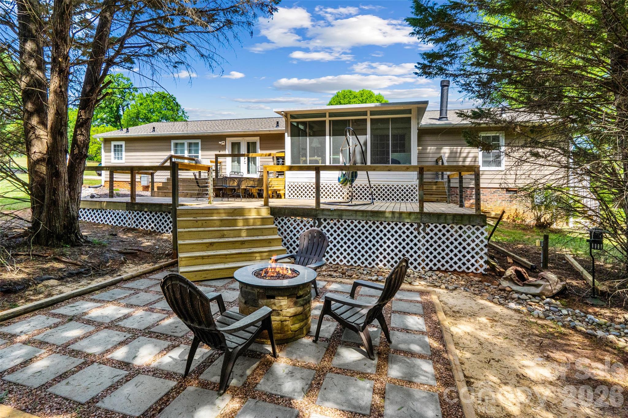 1551 Charlotte Highway — York