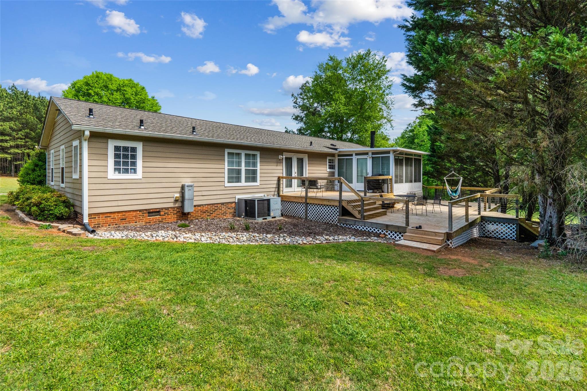 1551 Charlotte Highway — York