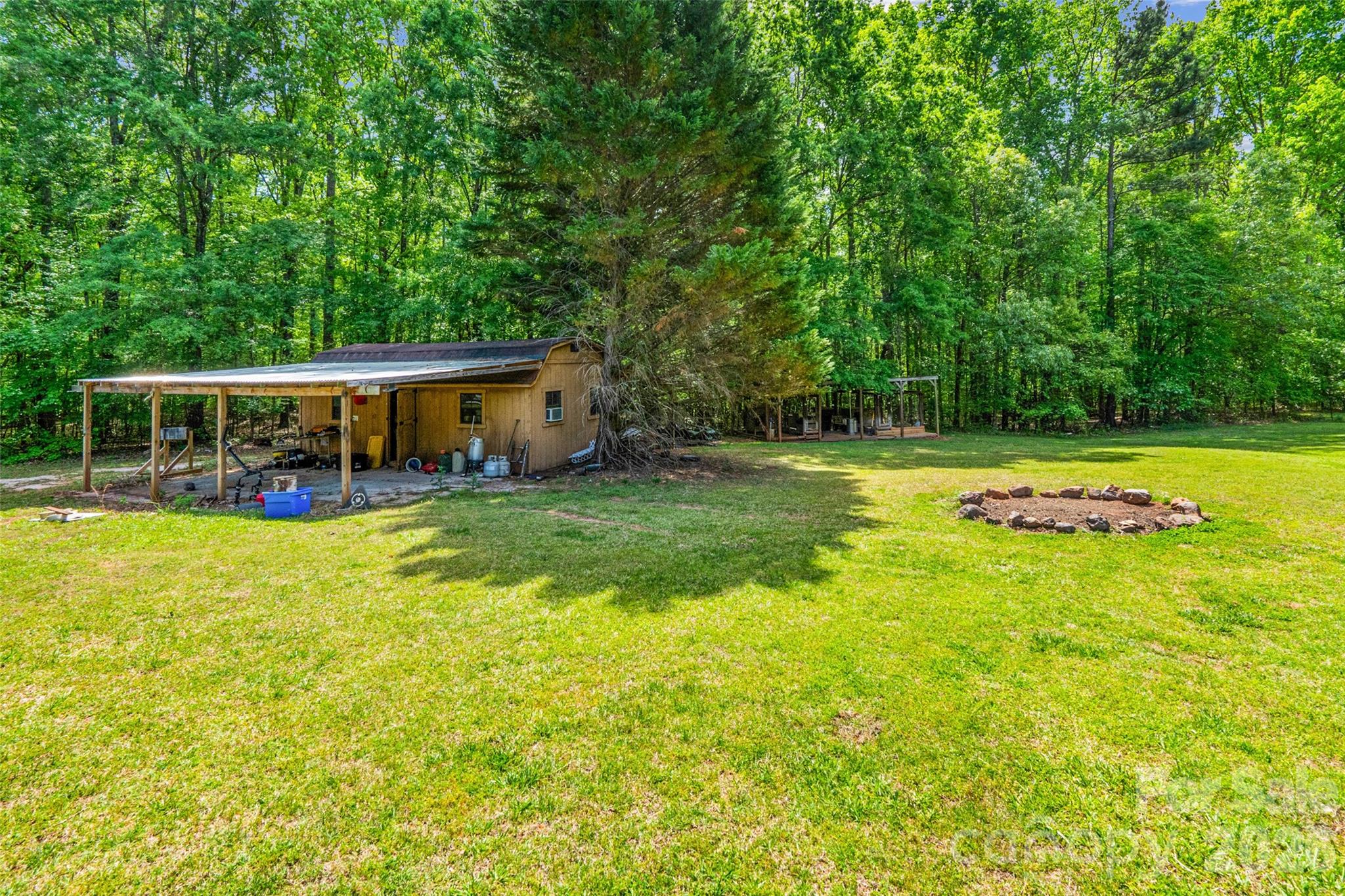 1551 Charlotte Highway — York