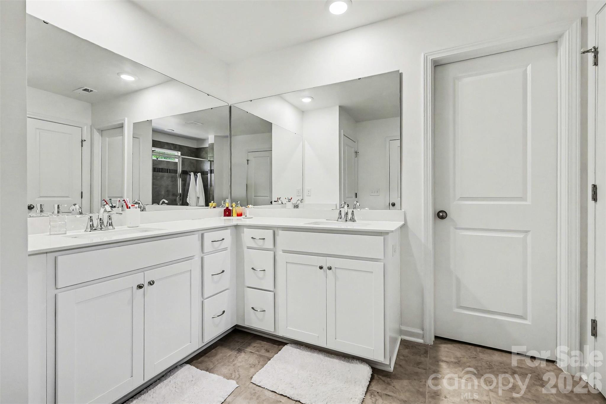378 Kennerly Center Drive — Mooresville