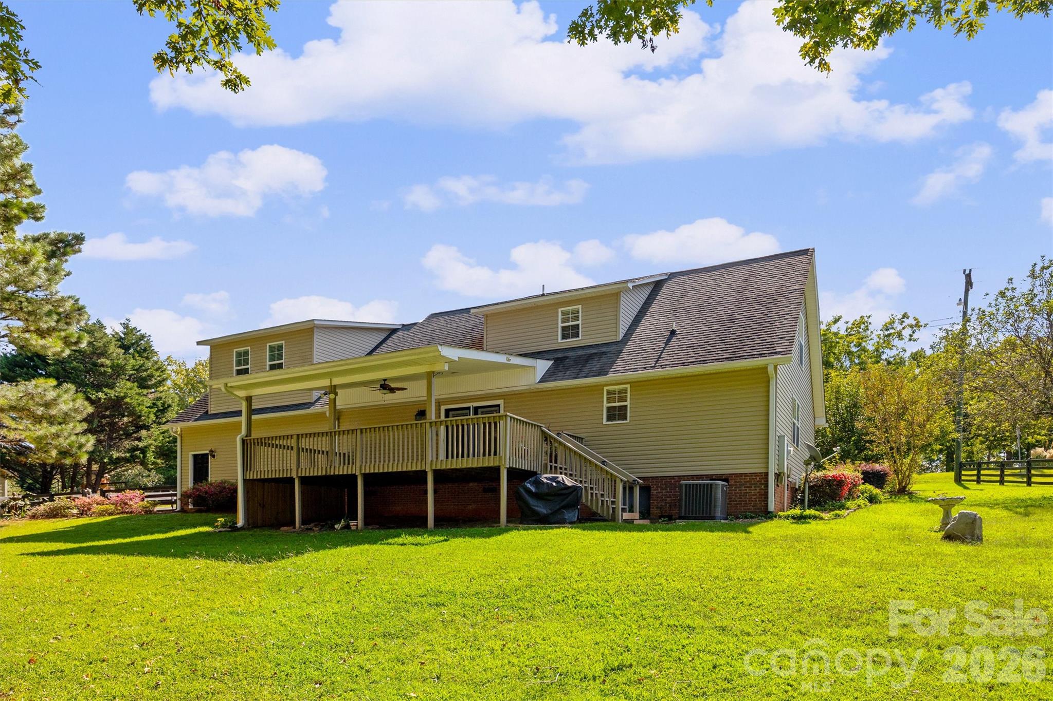 5763 Highway 97 Highway — Hickory Grove