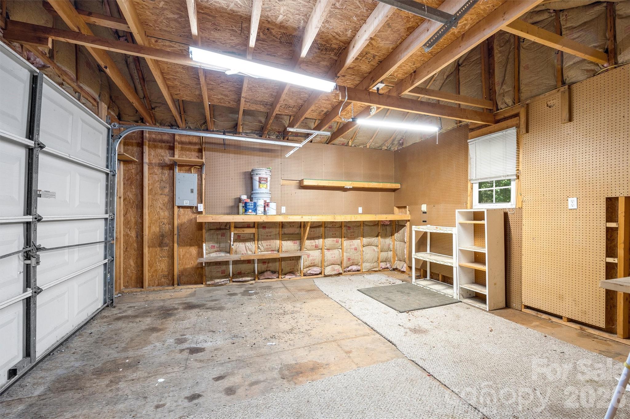 5763 Highway 97 Highway — Hickory Grove