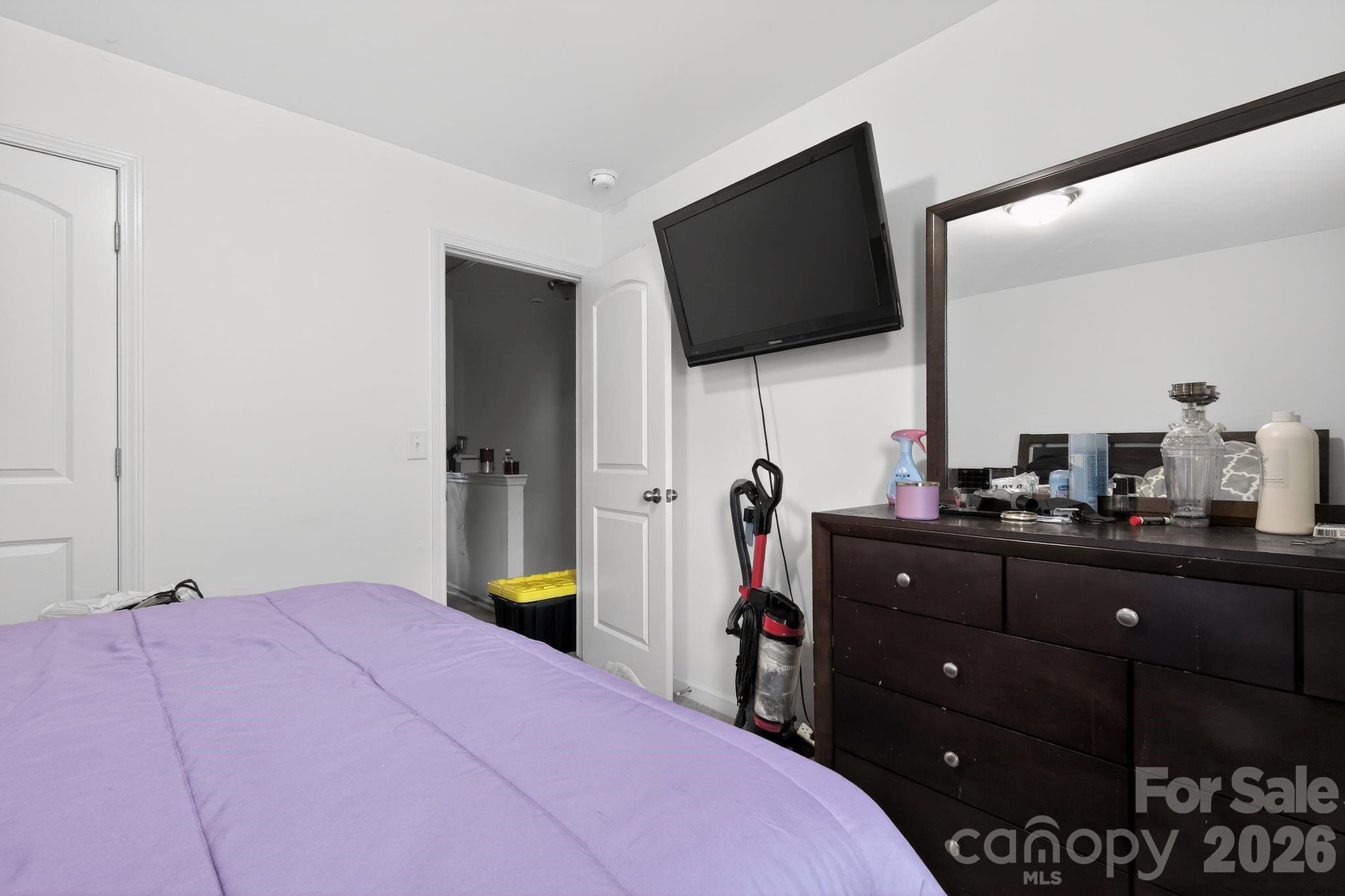 455 Menlo Park Road — Greensboro