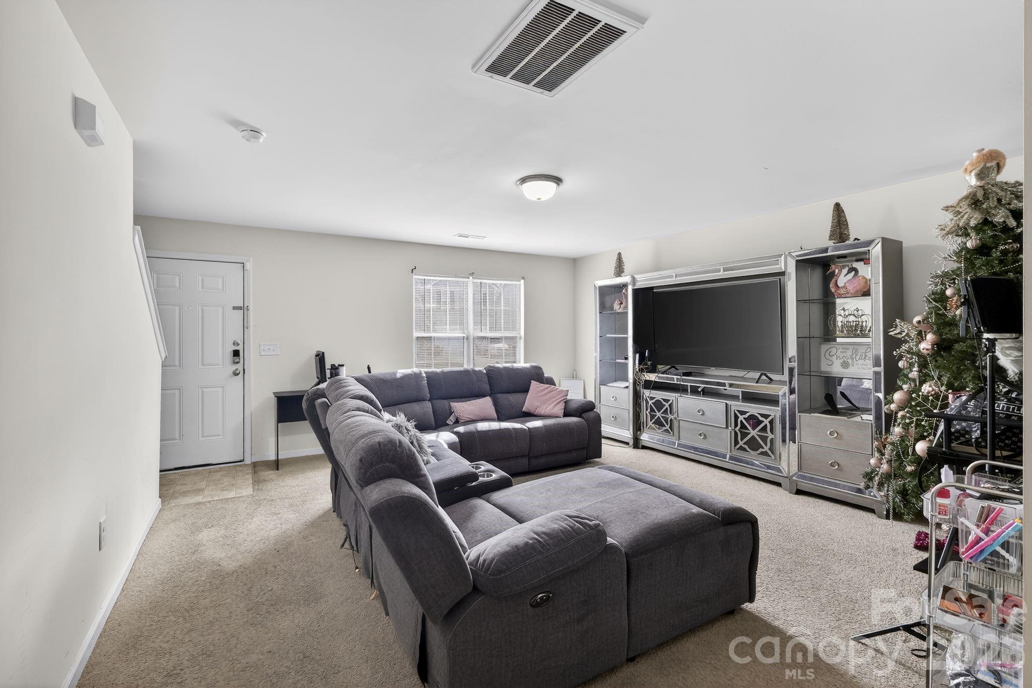 455 Menlo Park Road — Greensboro