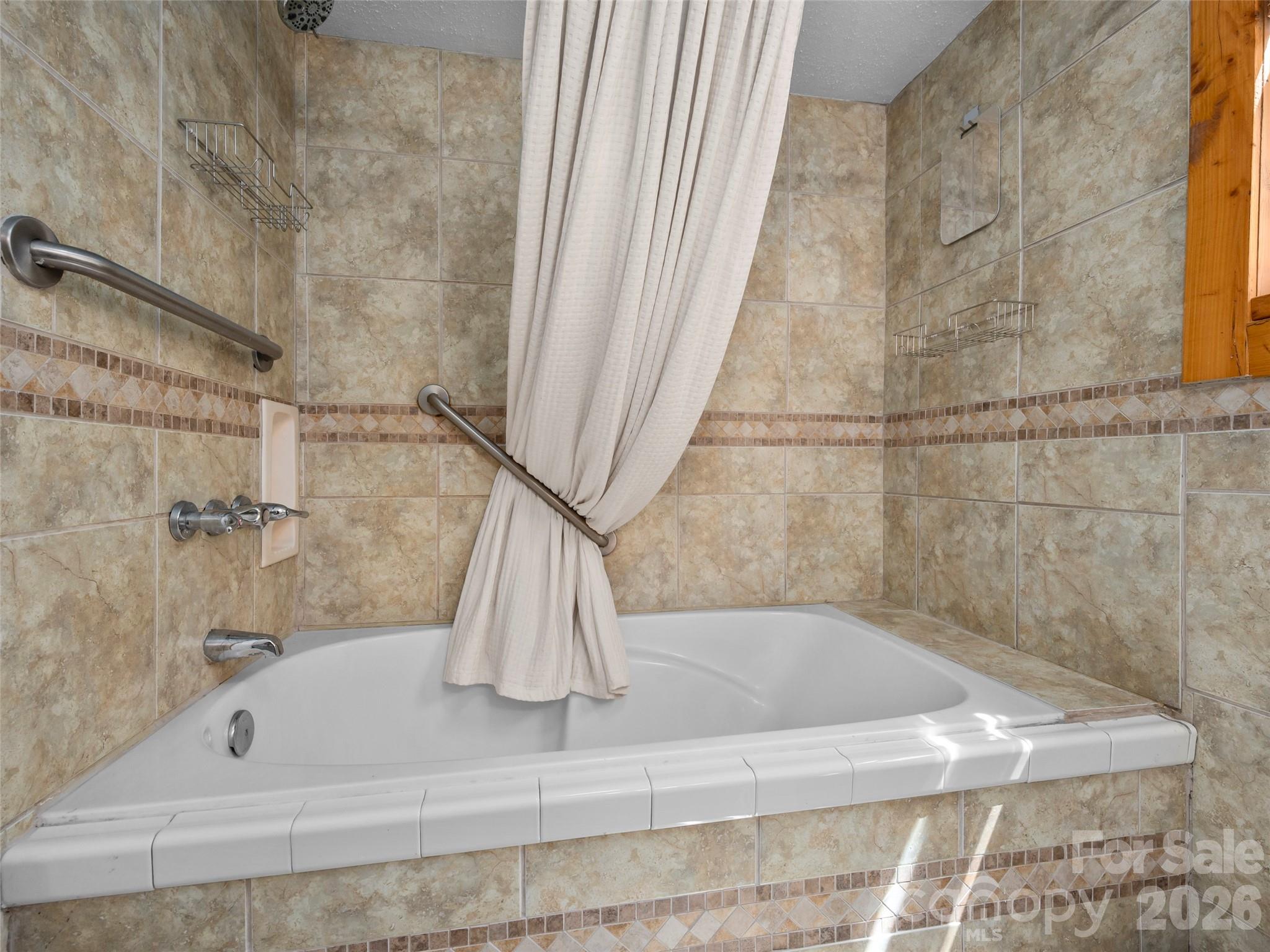 125 Pine Ridge Drive — Bostic