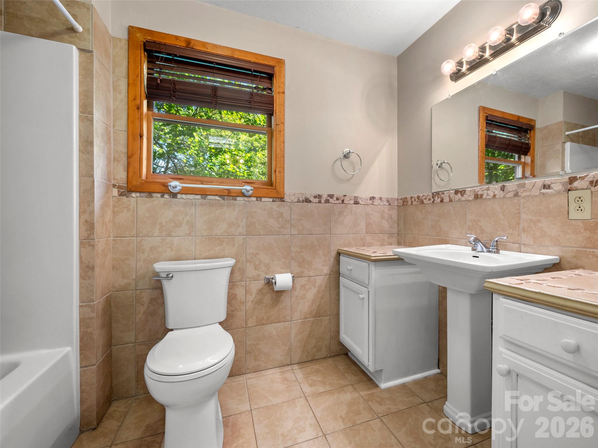 125 Pine Ridge Drive — Bostic