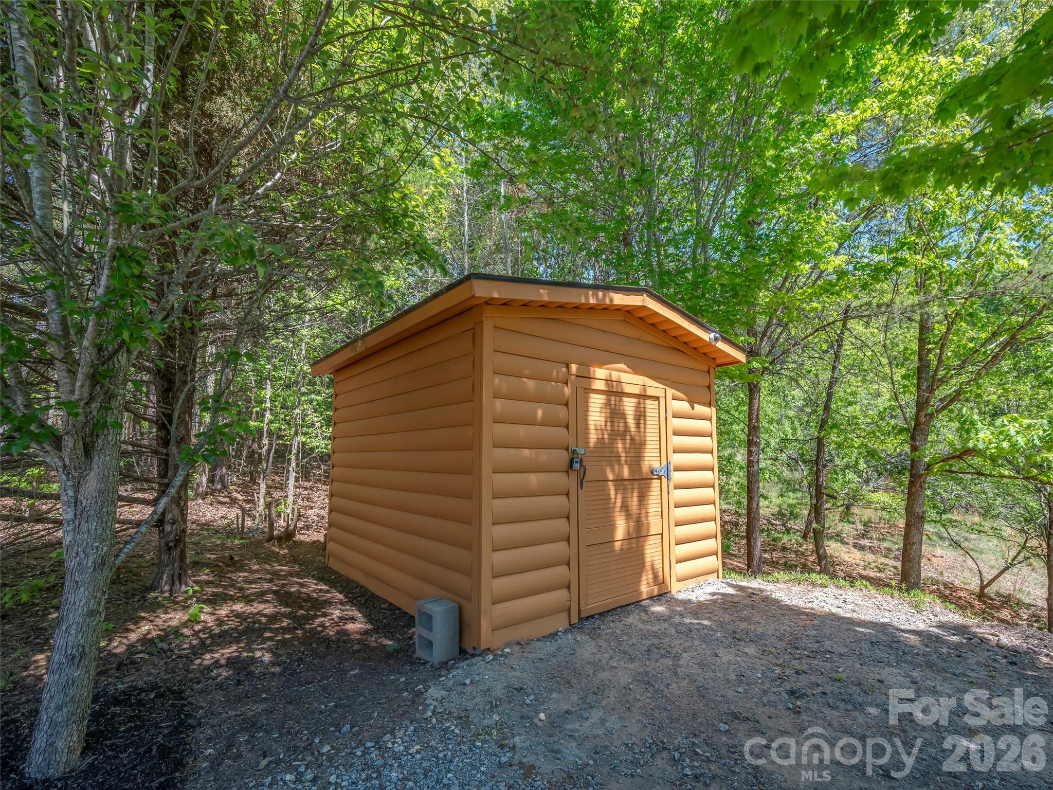 125 Pine Ridge Drive — Bostic