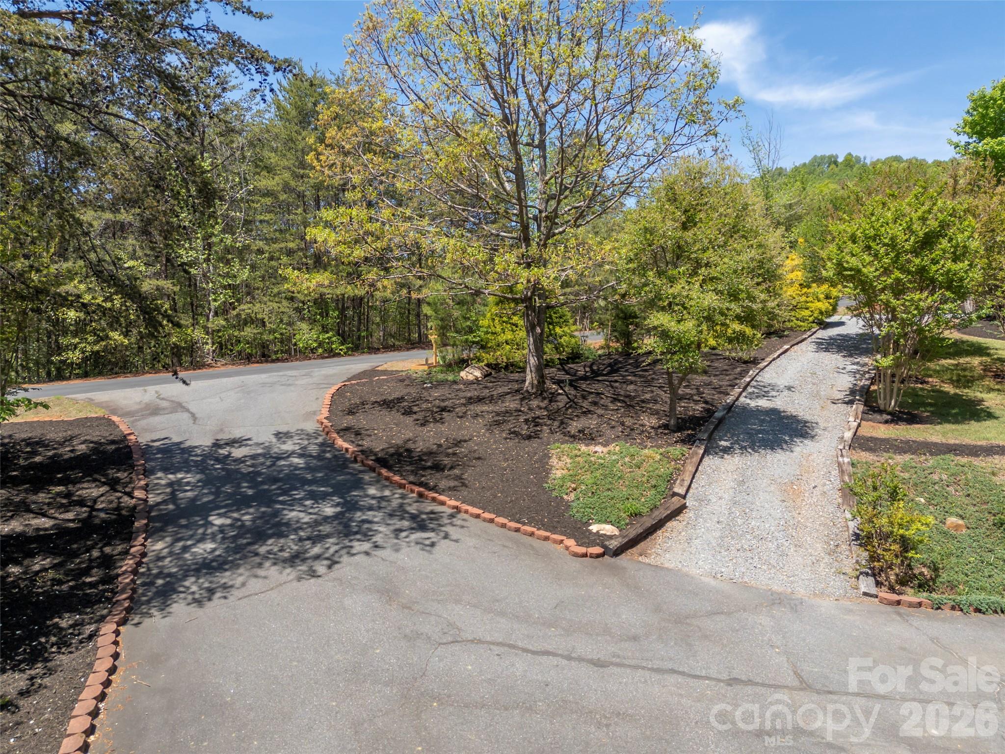 125 Pine Ridge Drive — Bostic