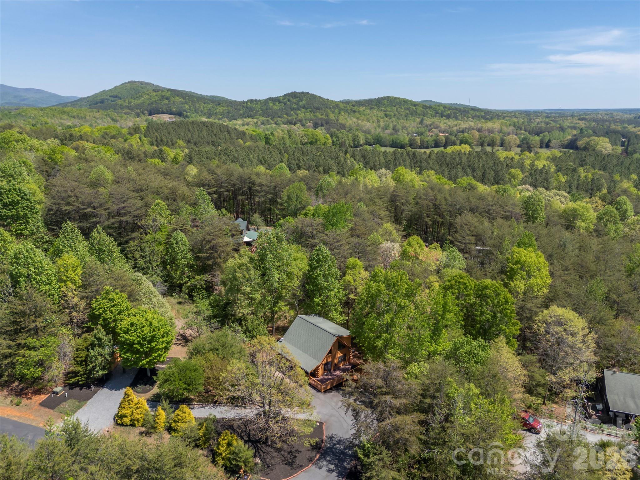 125 Pine Ridge Drive — Bostic
