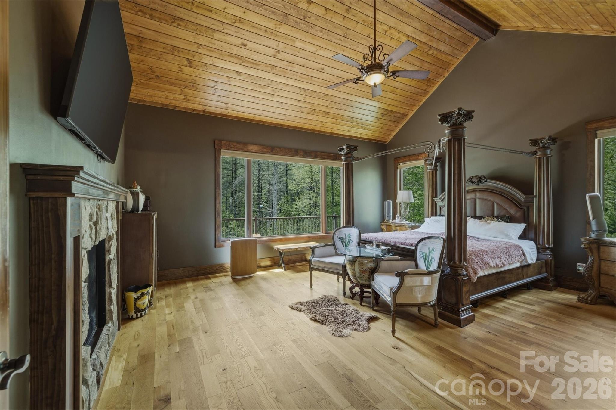 5613 Rocky Falls Lane #151 — Lenoir