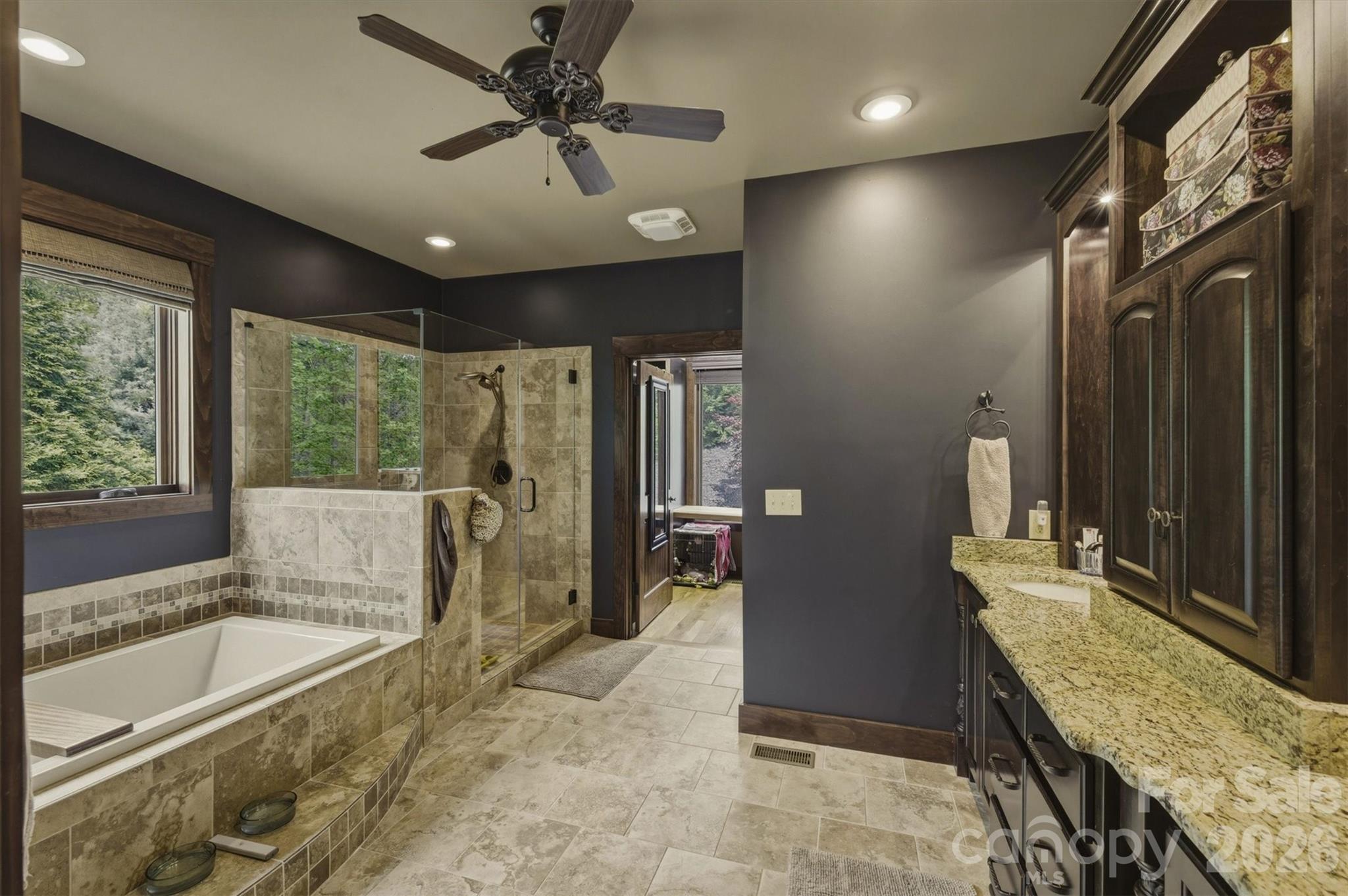 5613 Rocky Falls Lane #151 — Lenoir