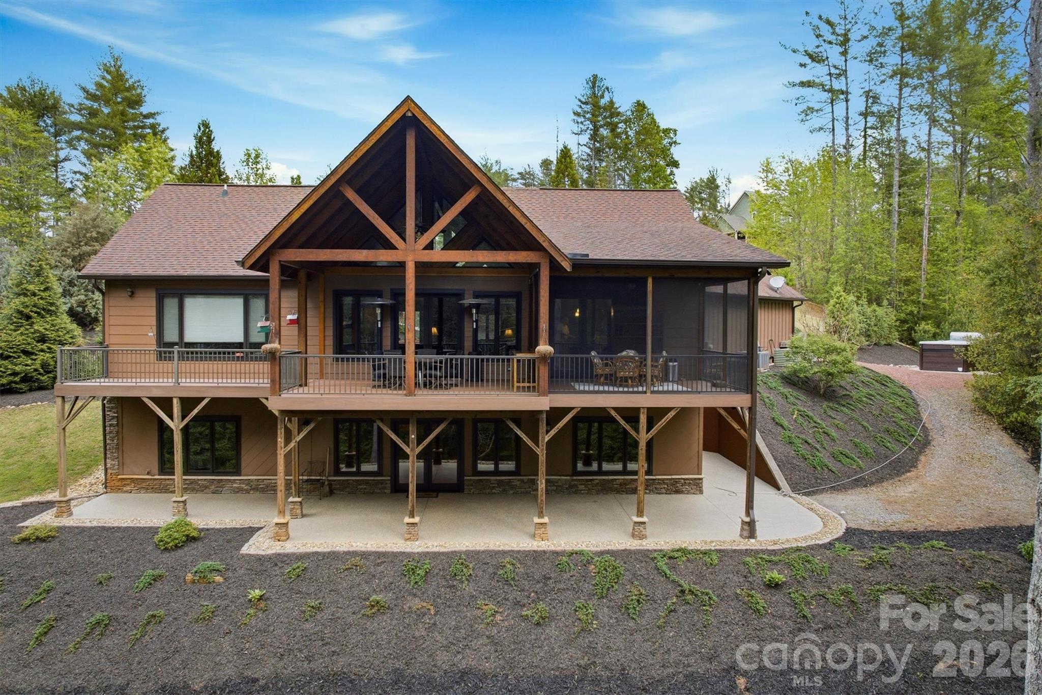 5613 Rocky Falls Lane #151 — Lenoir