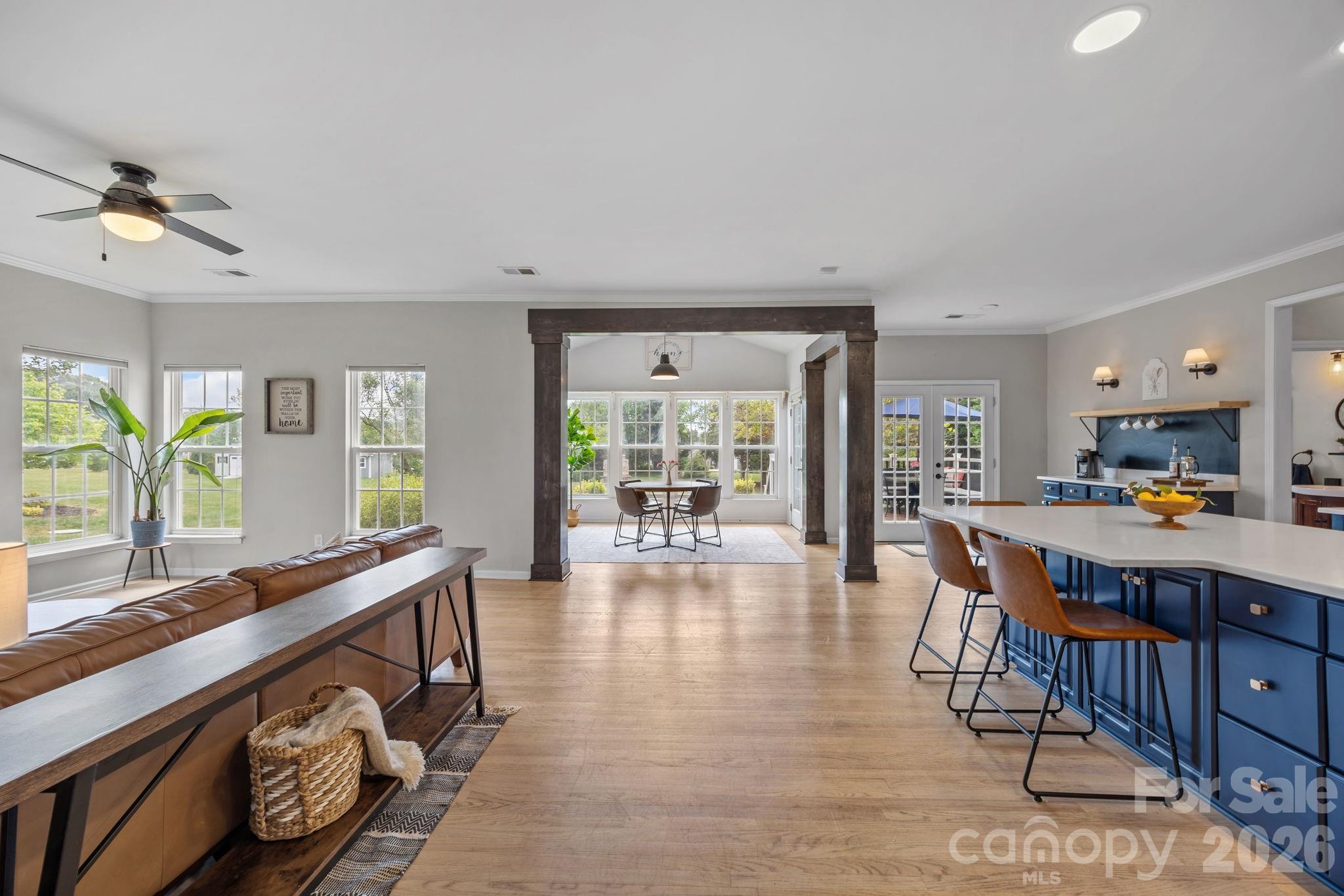125 Sundown Cove Drive — Mooresville
