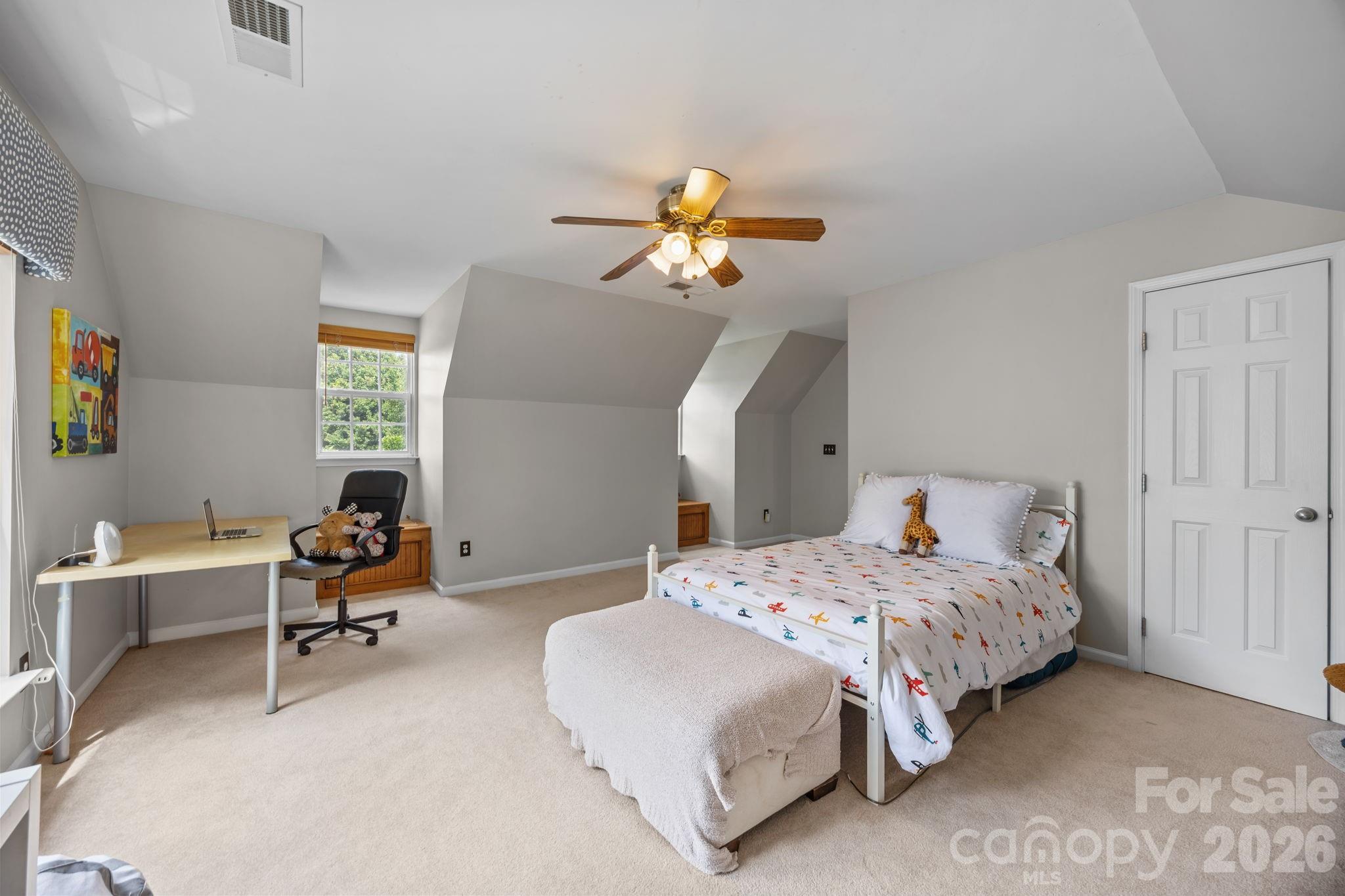 125 Sundown Cove Drive — Mooresville