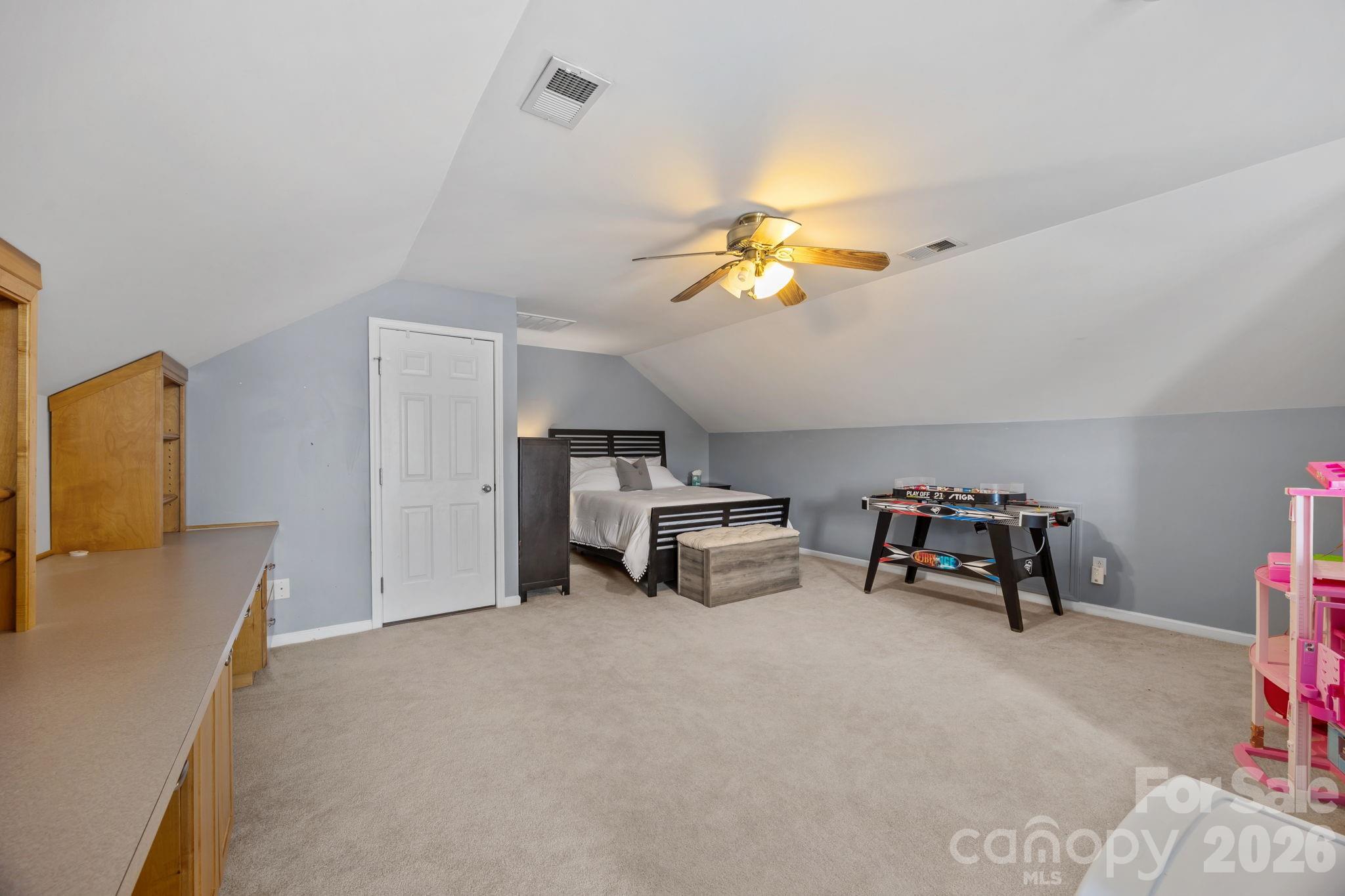 125 Sundown Cove Drive — Mooresville