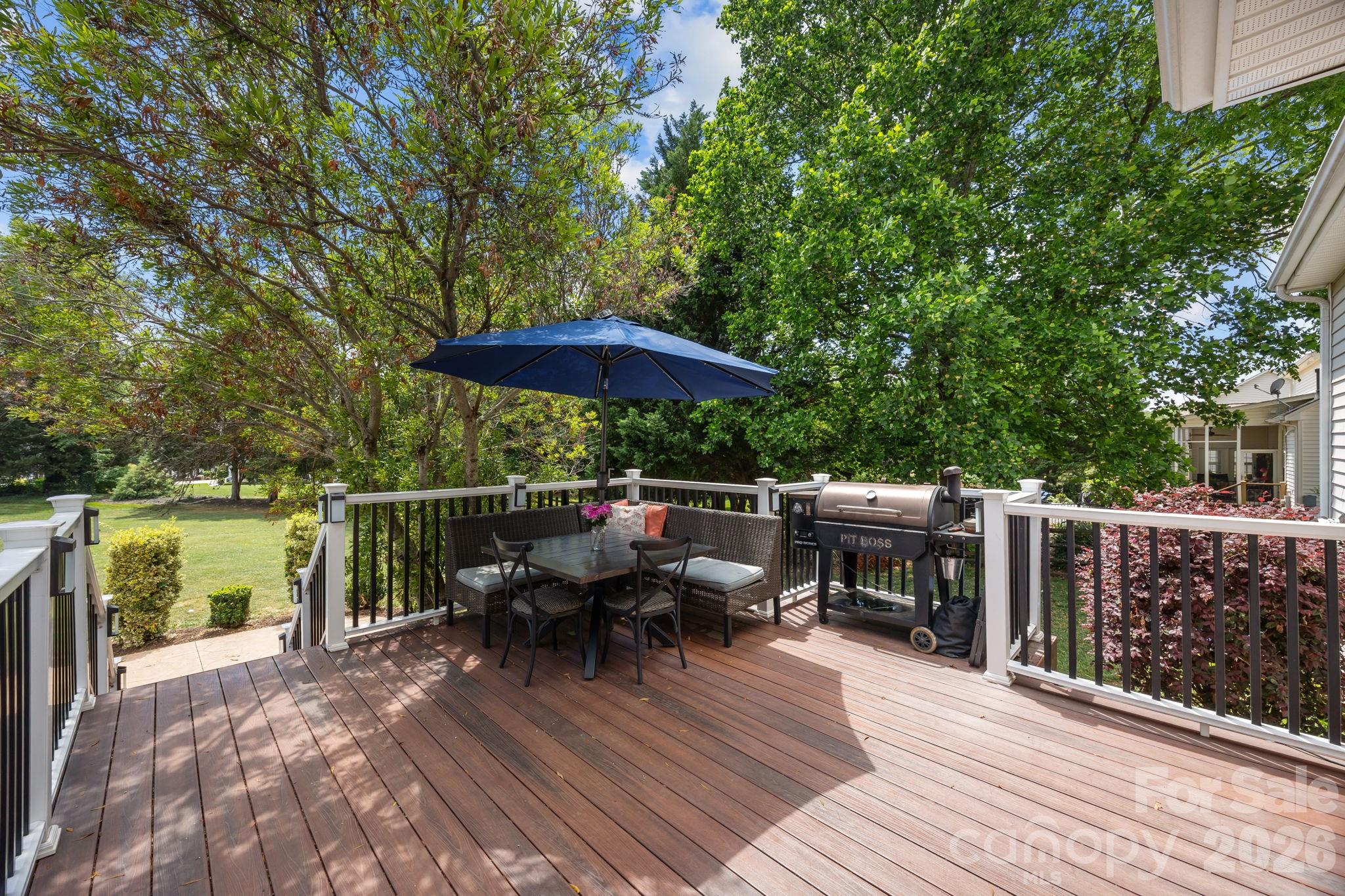 125 Sundown Cove Drive — Mooresville
