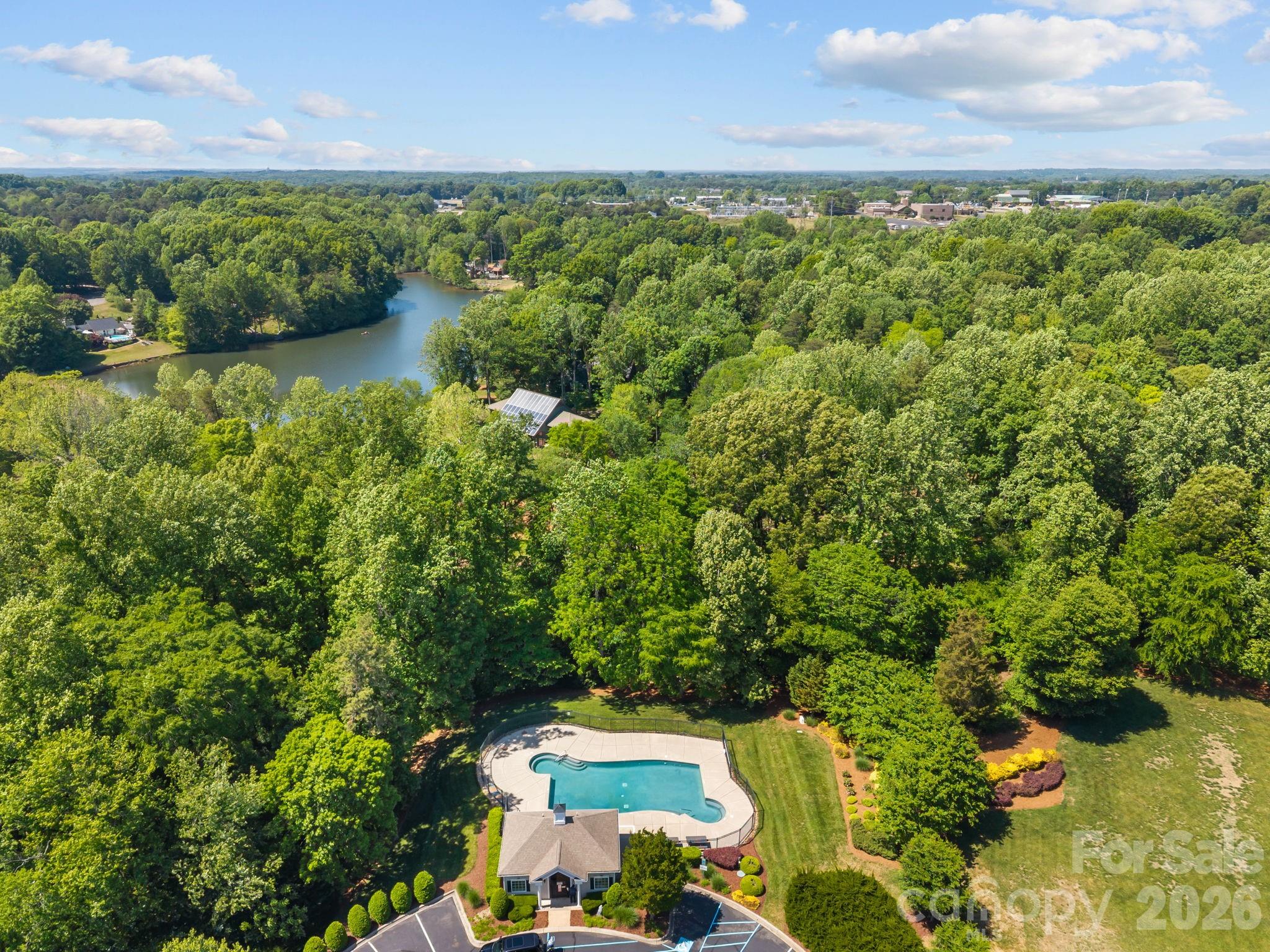 125 Sundown Cove Drive — Mooresville