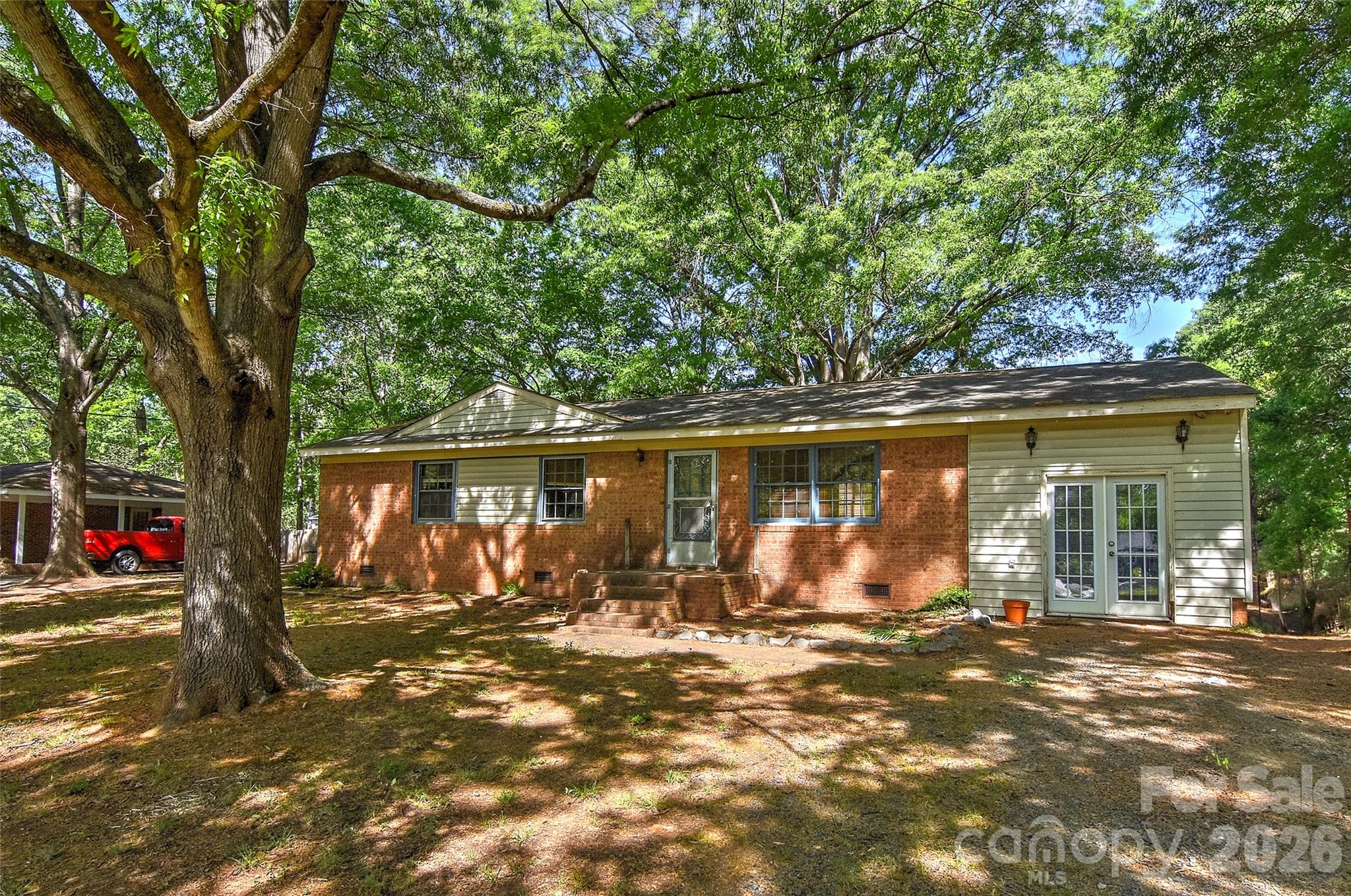 2513 Carroll Street — Monroe