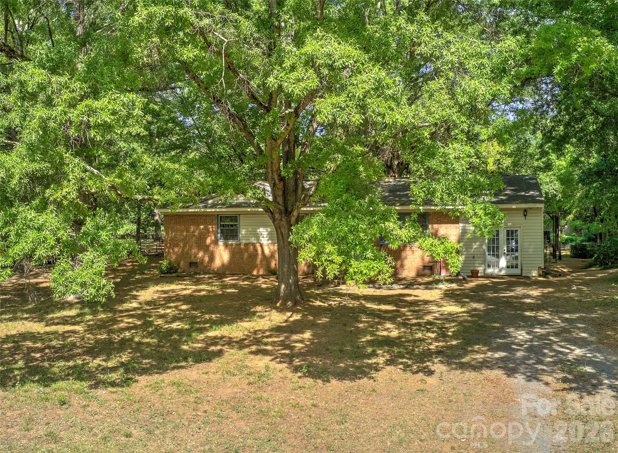 2513 Carroll Street — Monroe