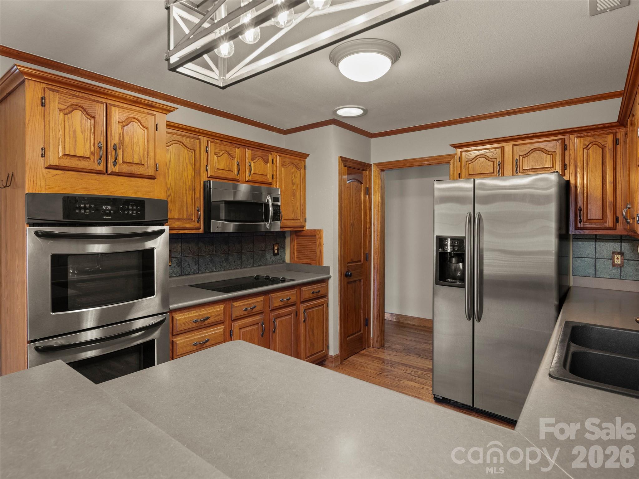 609 N Fork Road — Black Mountain
