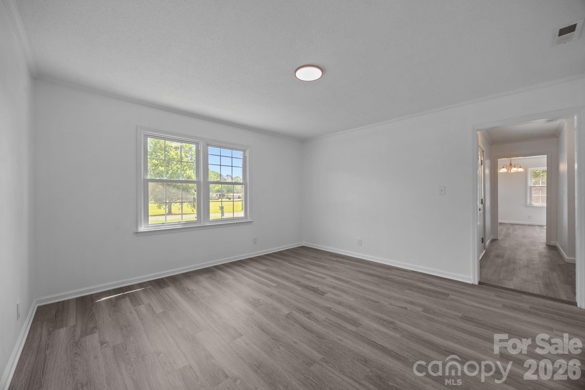 165 Hawkins Loop — Salisbury