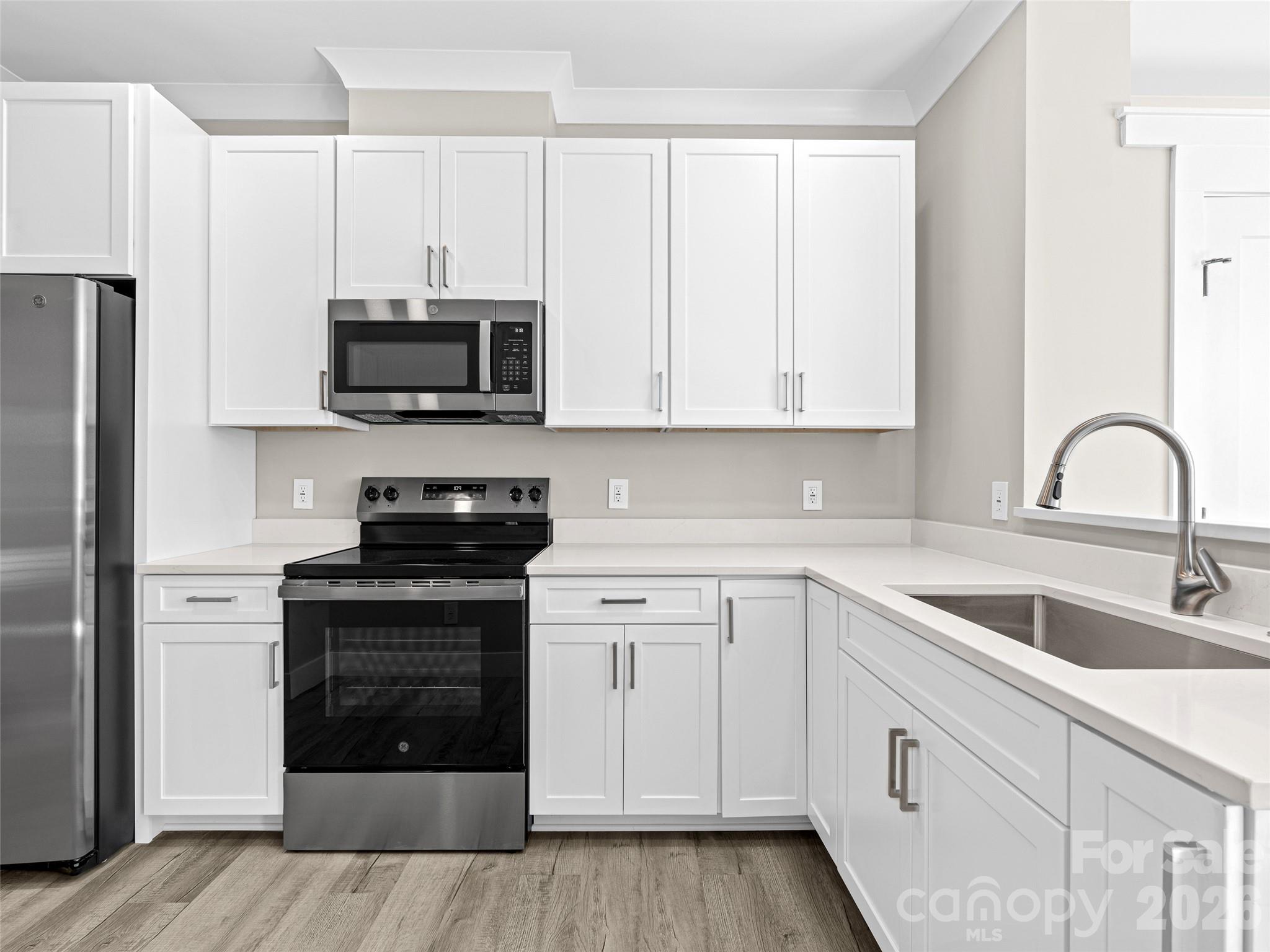 49 Al Dorf Drive — Weaverville
