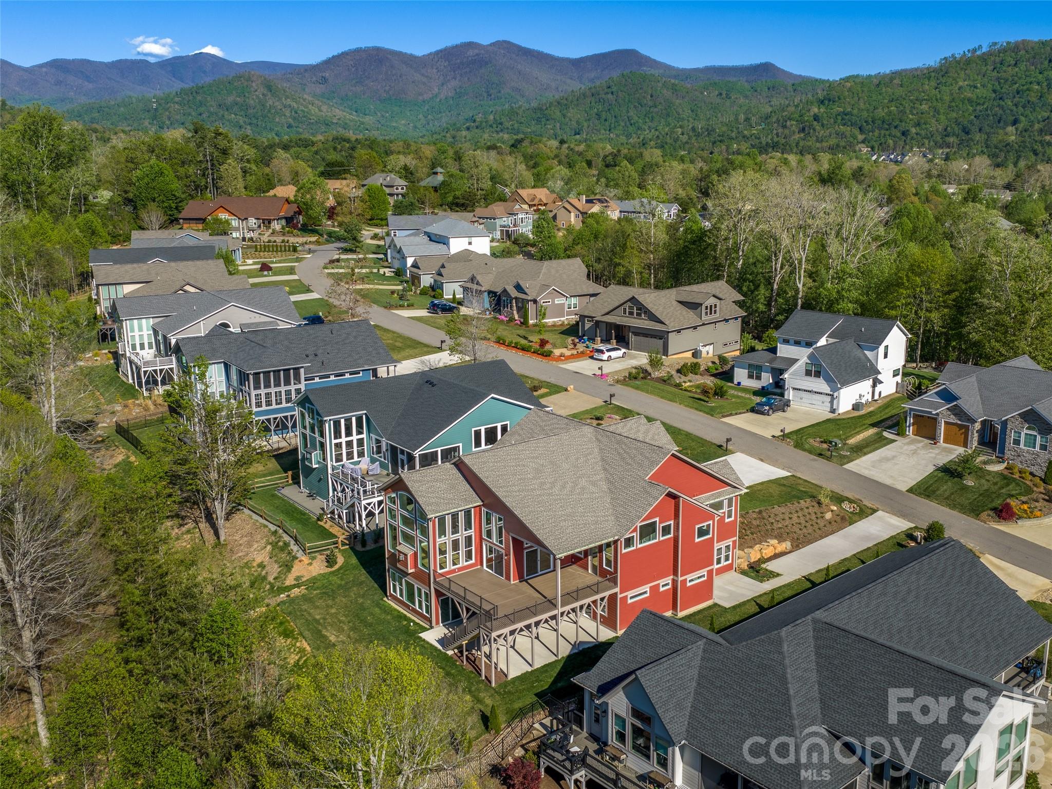 49 Al Dorf Drive — Weaverville
