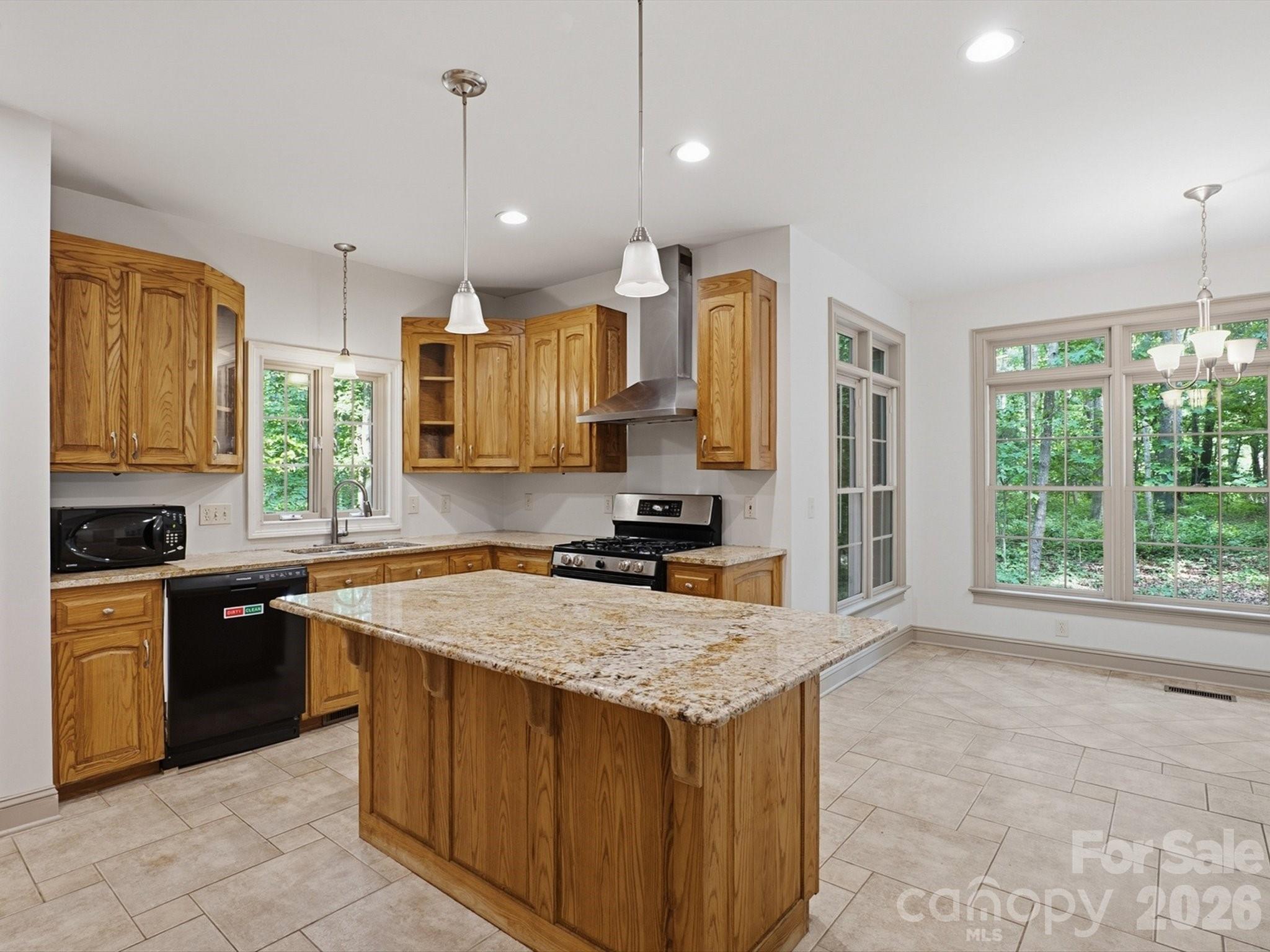 6717 Mccain Boulevard — Waxhaw