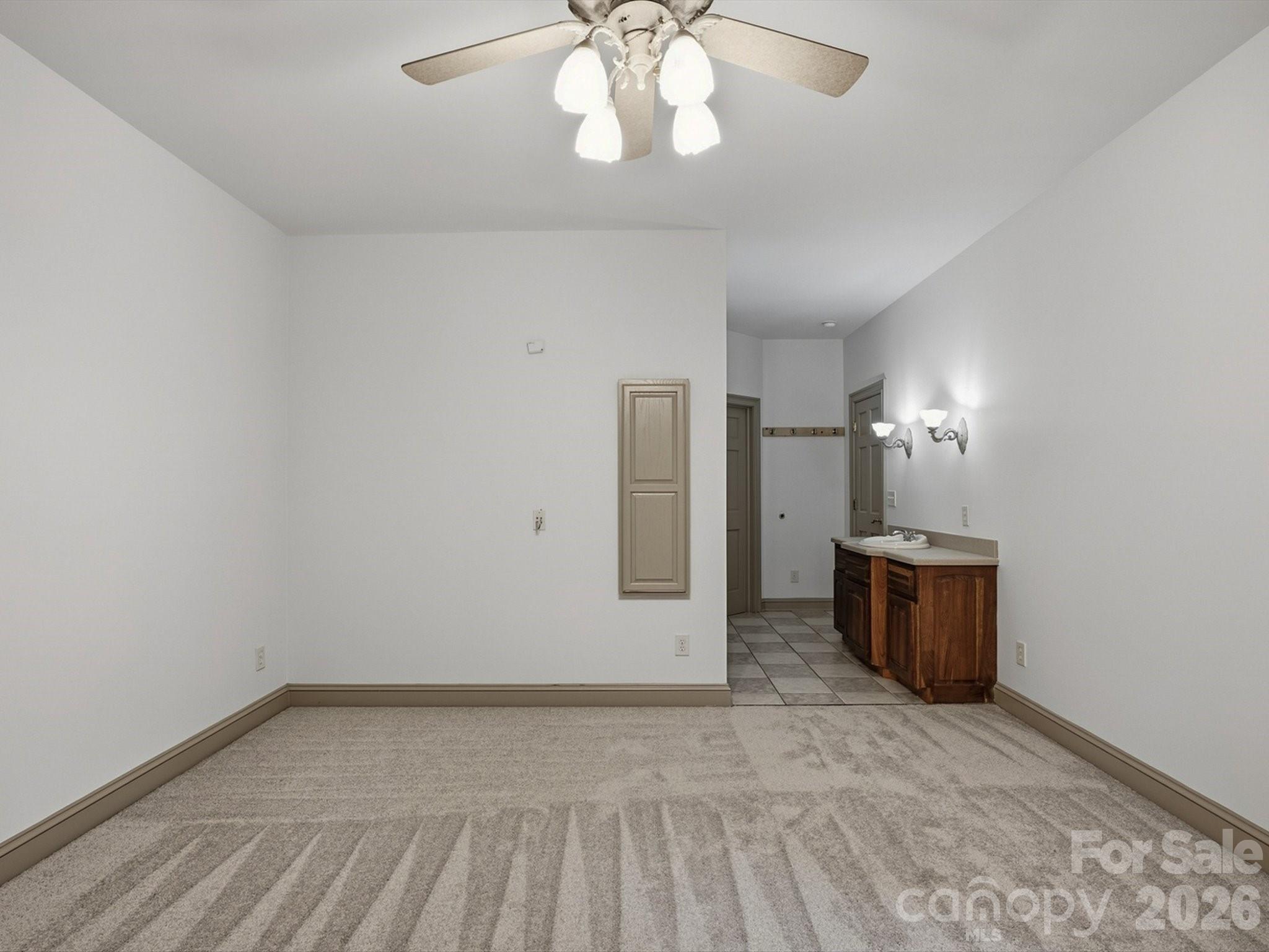 6717 Mccain Boulevard — Waxhaw