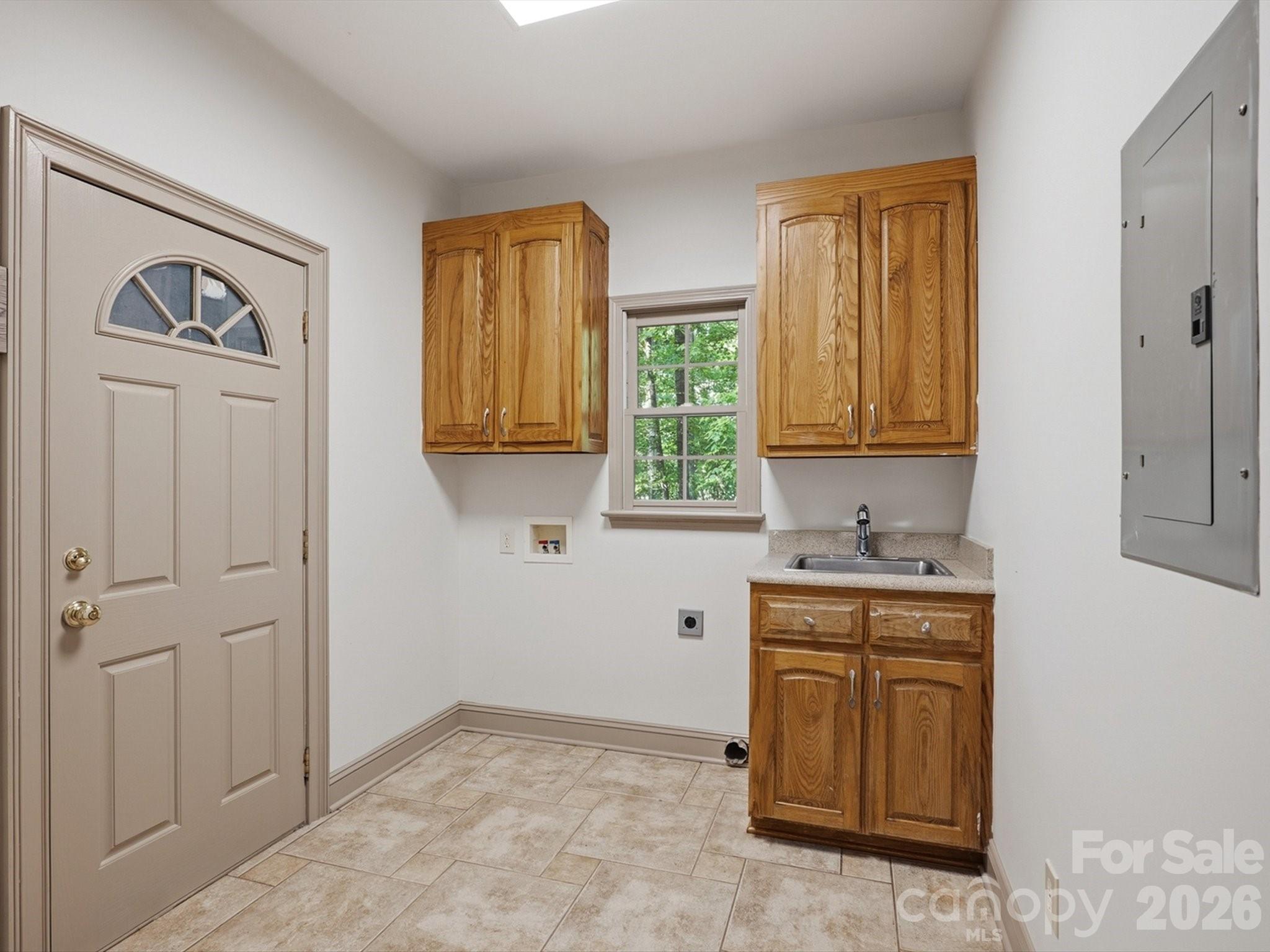6717 Mccain Boulevard — Waxhaw