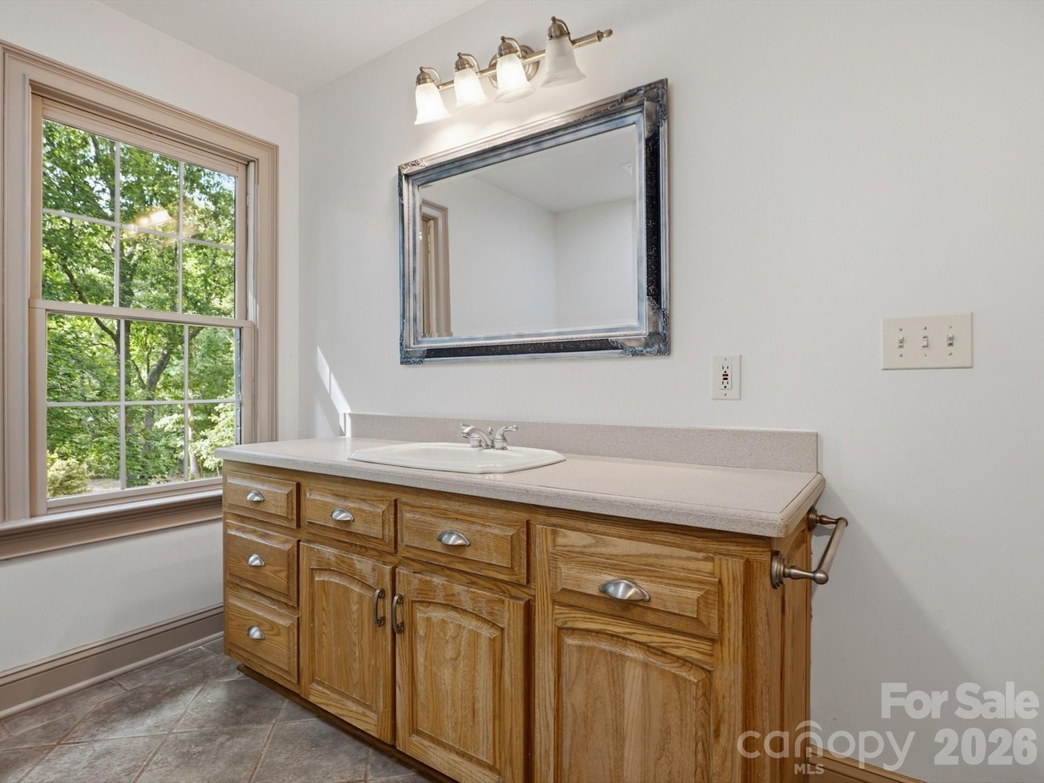 6717 Mccain Boulevard — Waxhaw