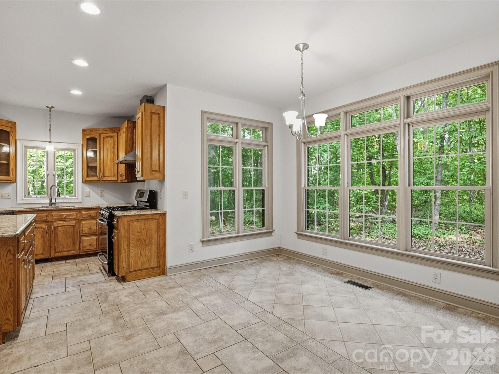 6717 Mccain Boulevard — Waxhaw