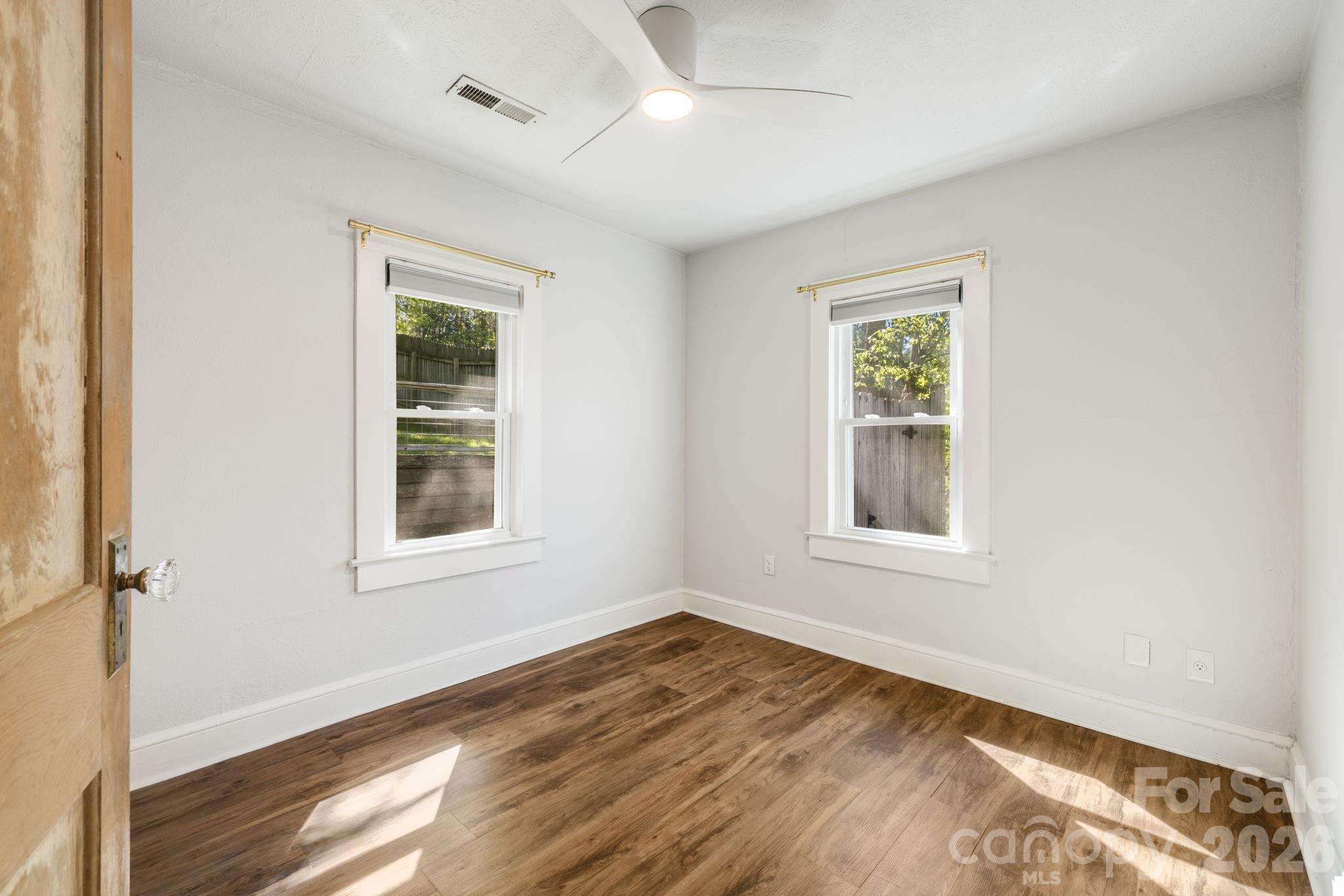 1148 Charlotte Highway — Fairview