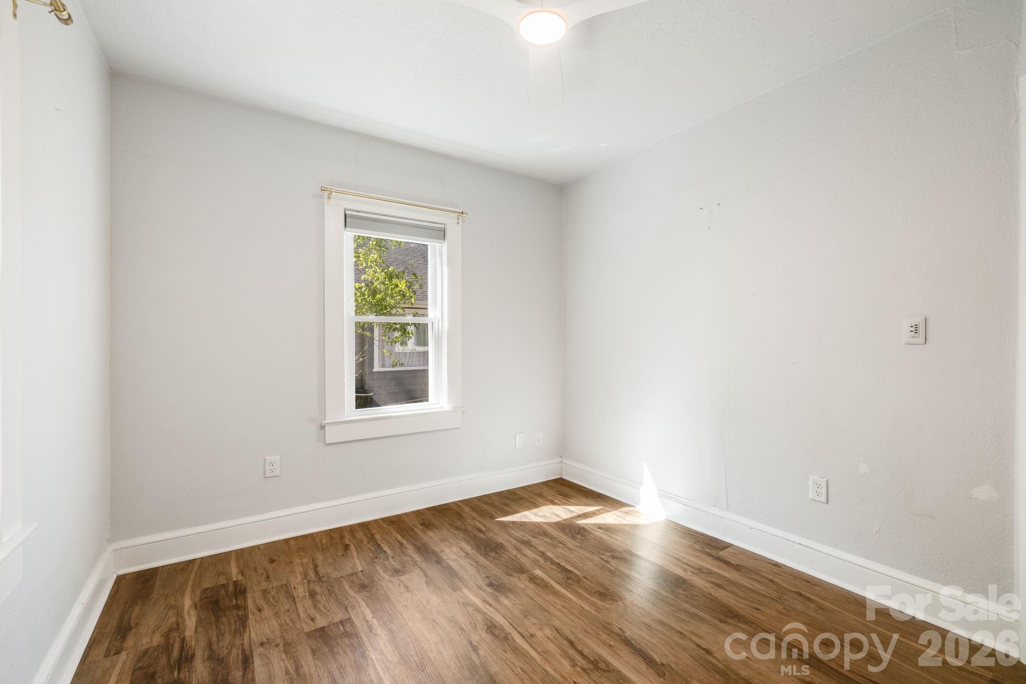 1148 Charlotte Highway — Fairview