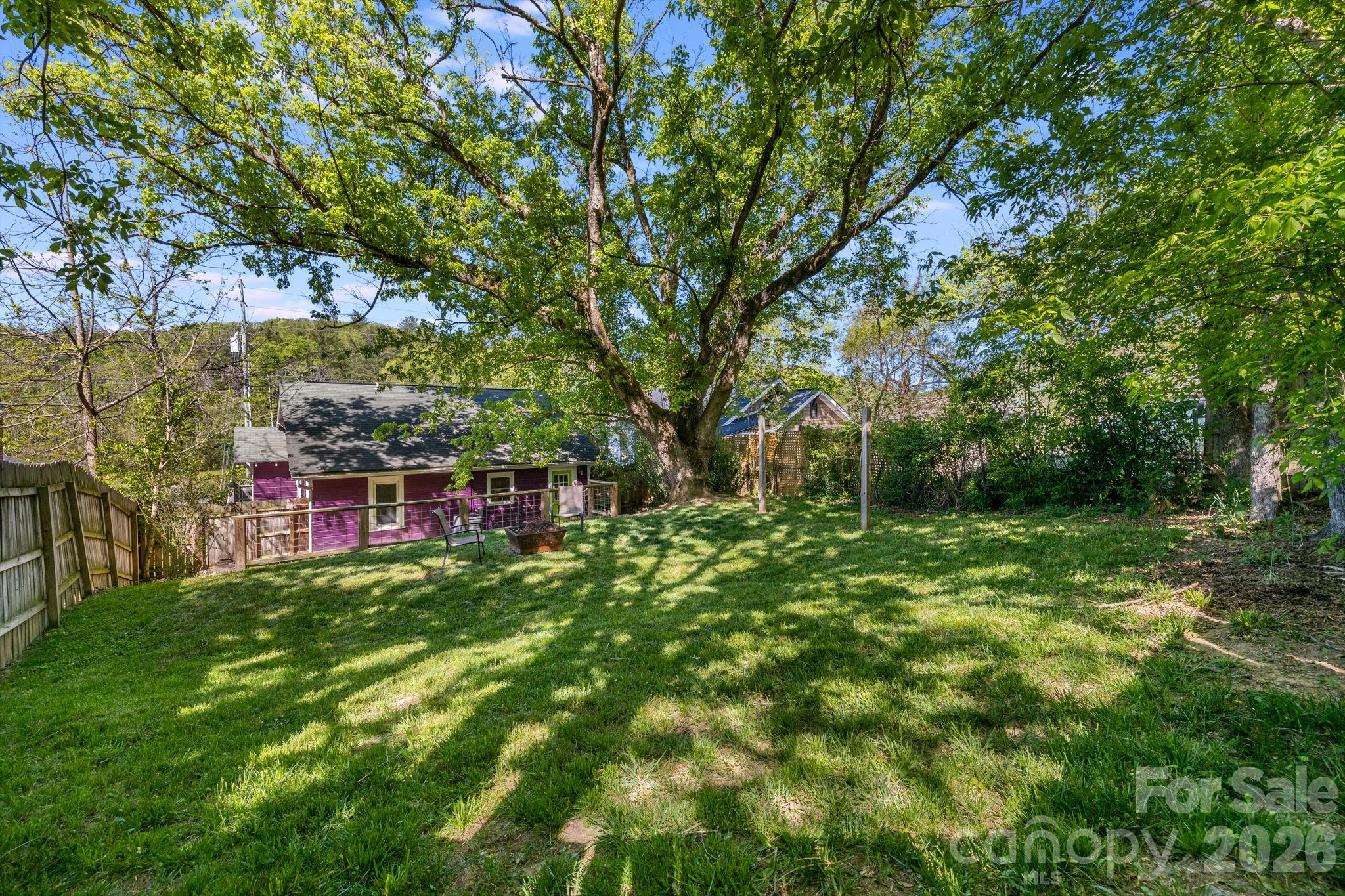 1148 Charlotte Highway — Fairview