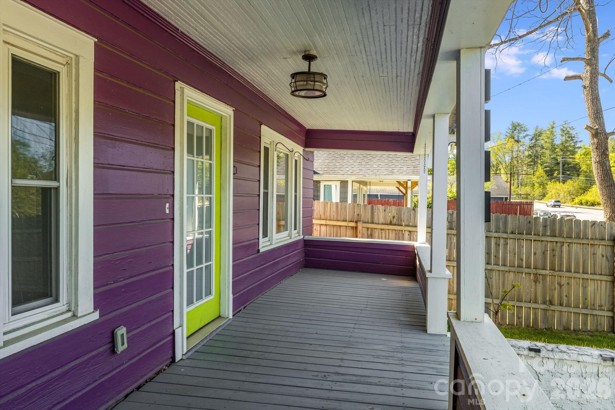 1148 Charlotte Highway — Fairview
