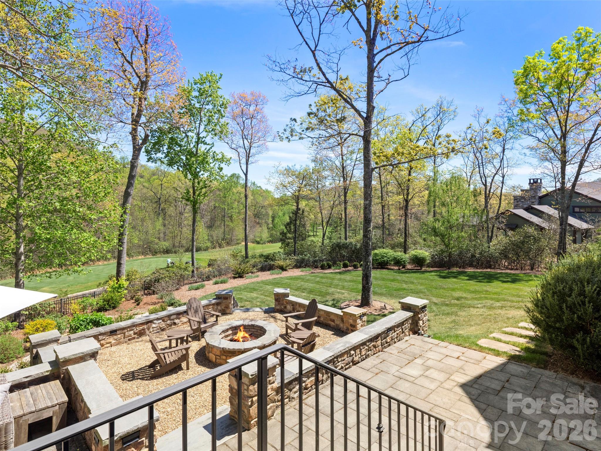 1925 White Tree Trail — Arden