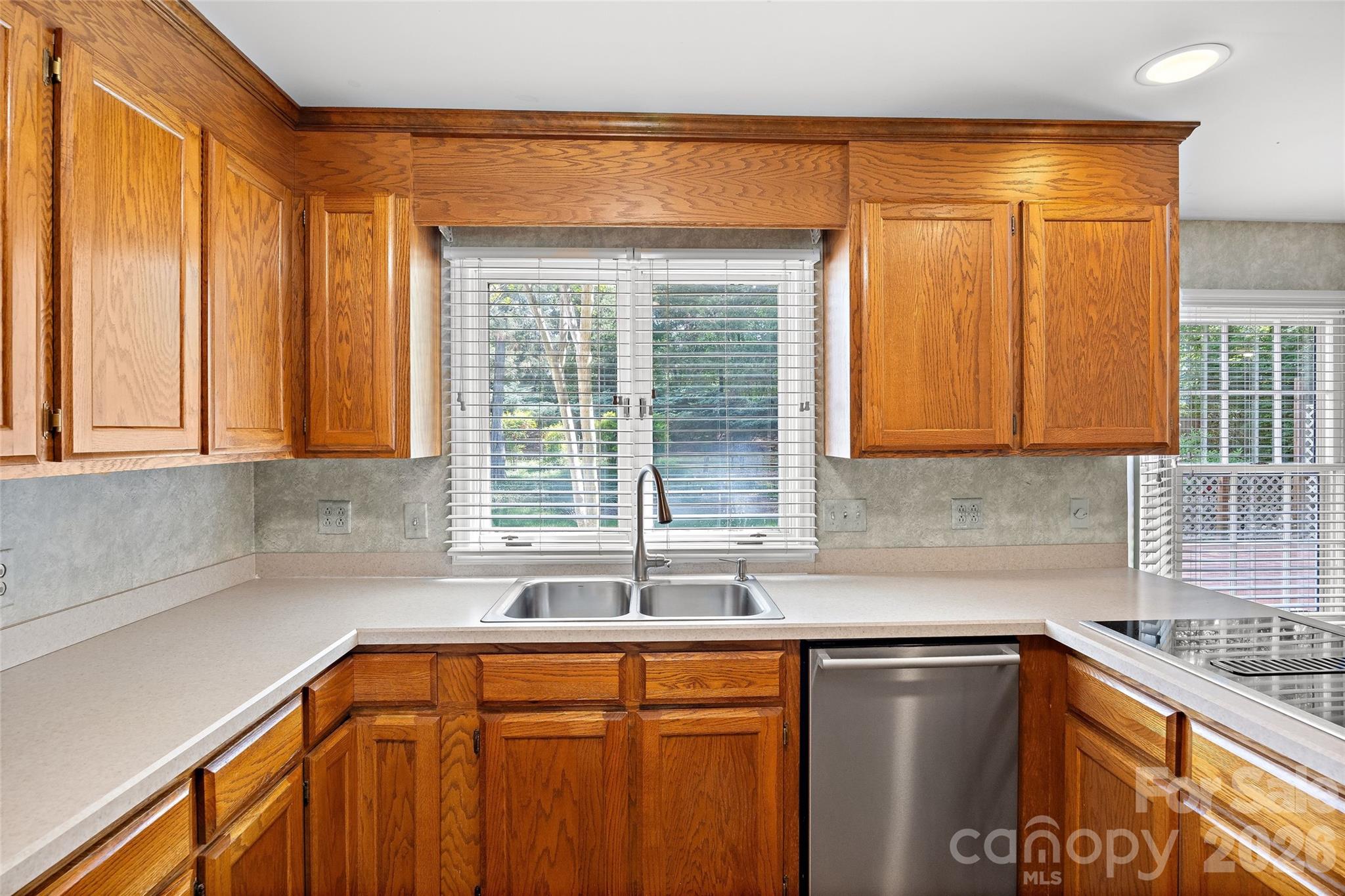 5636 Ivygate Lane — Charlotte