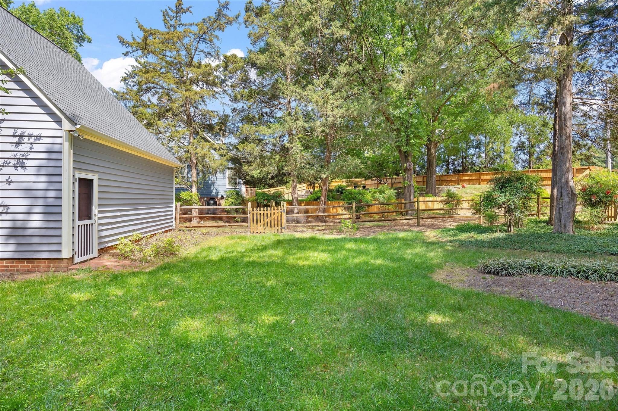 5636 Ivygate Lane — Charlotte