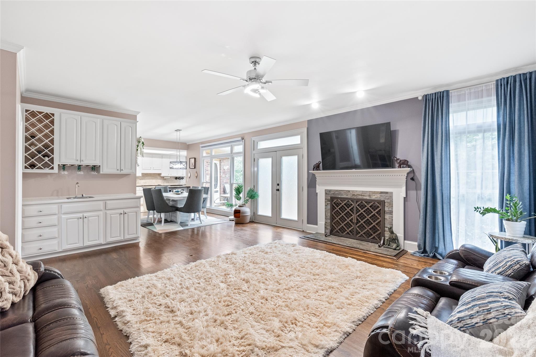 8600 Brownes Pond Lane — Charlotte