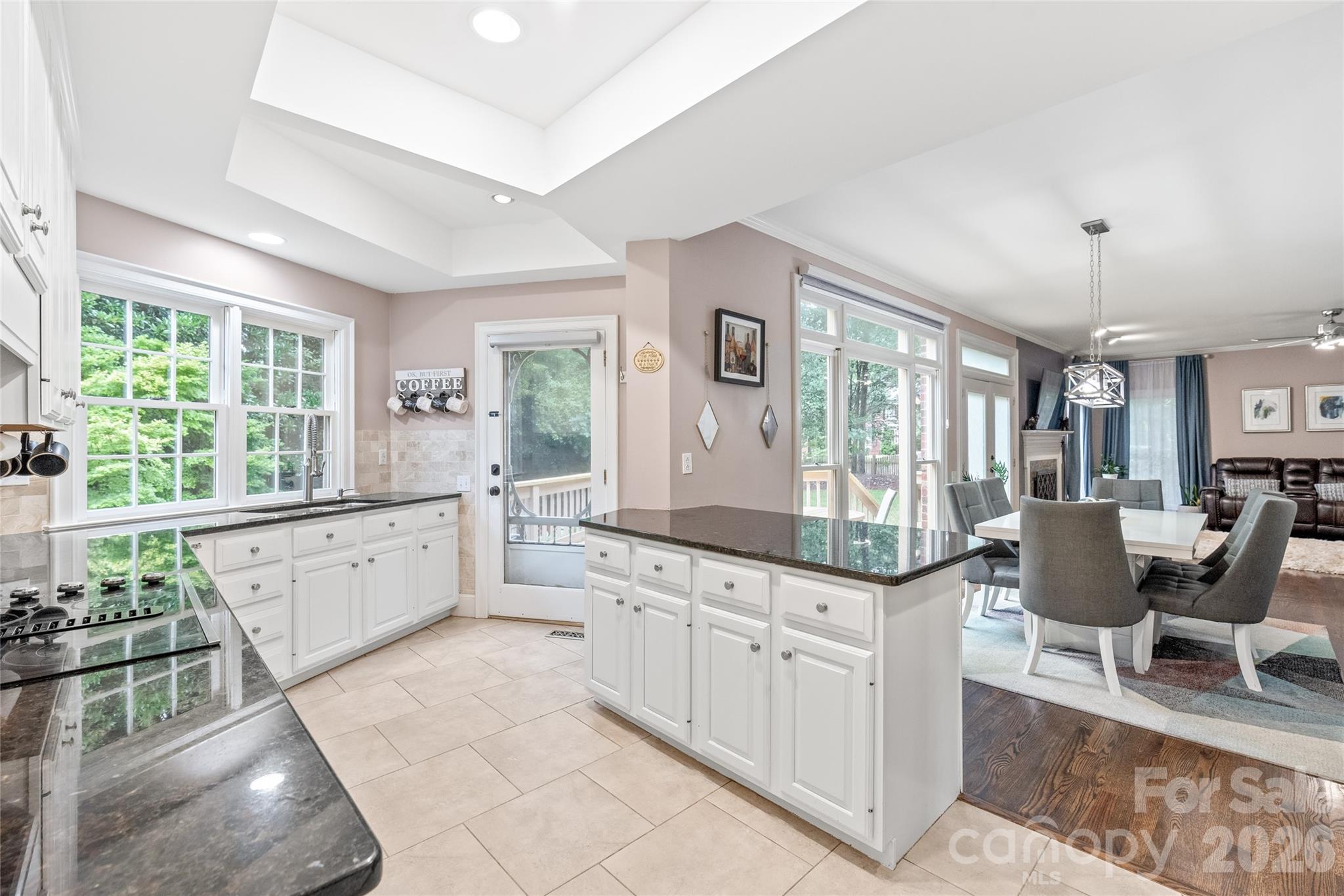 8600 Brownes Pond Lane — Charlotte