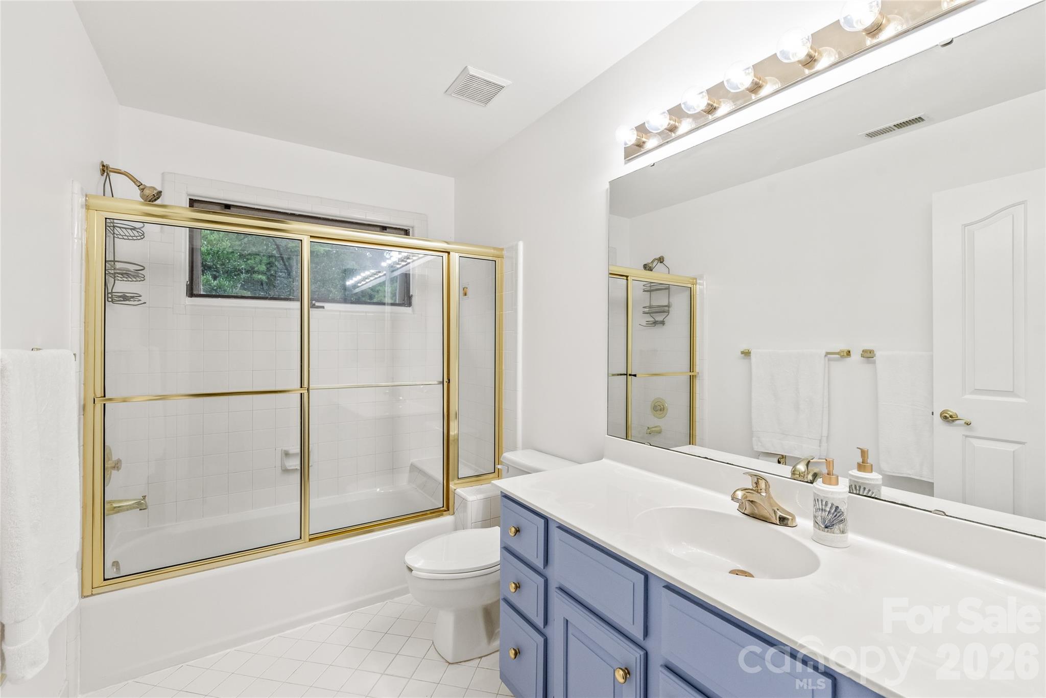 8600 Brownes Pond Lane — Charlotte