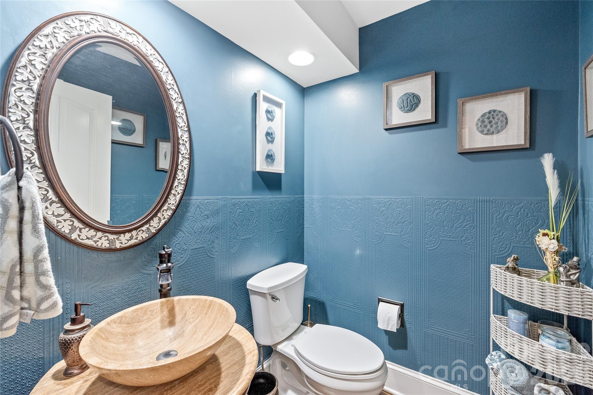 8600 Brownes Pond Lane — Charlotte