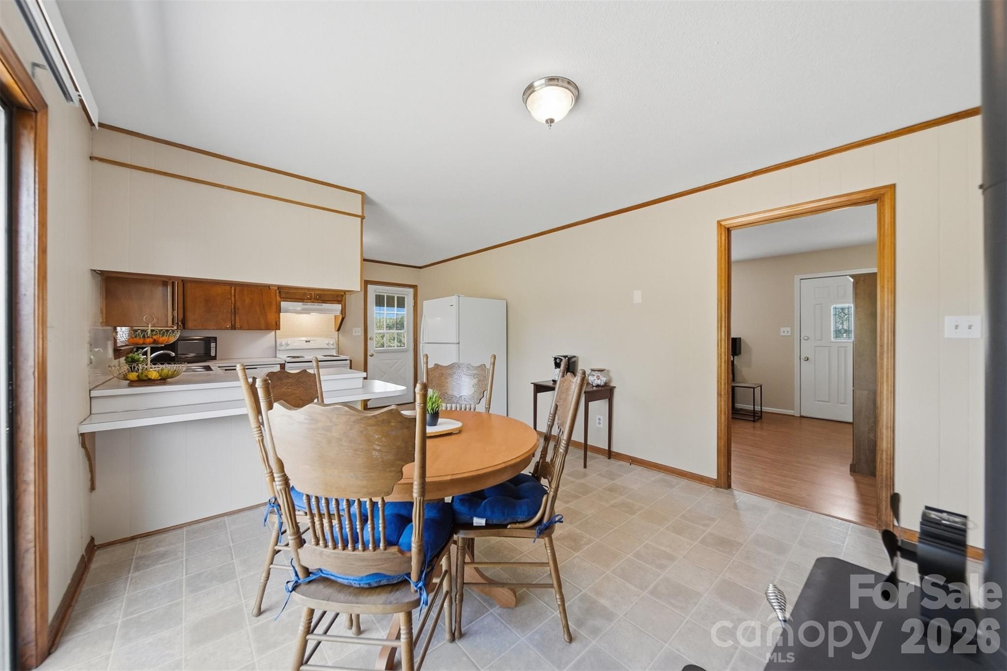 184 Edgegreen Court — Taylorsville