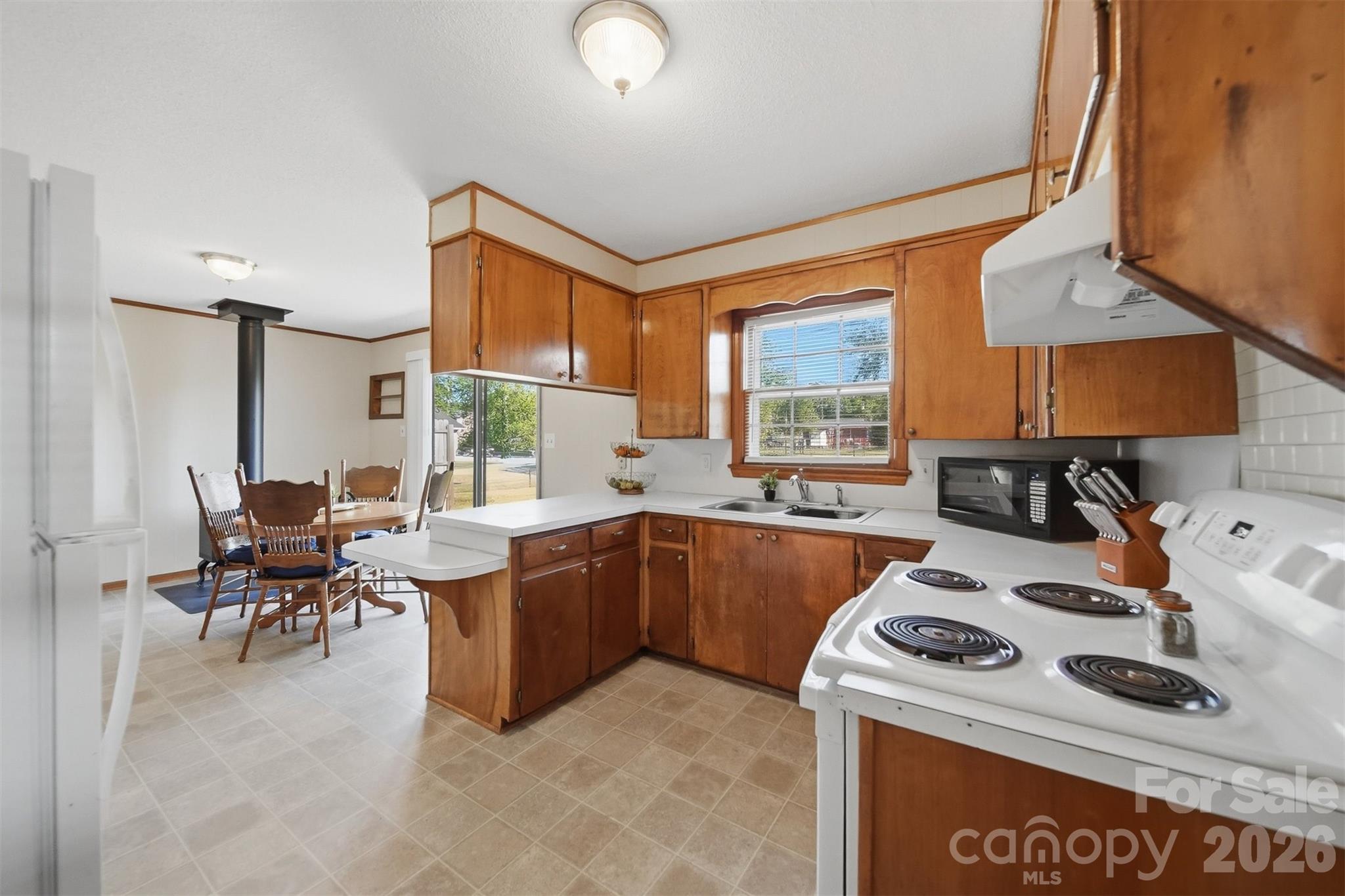 184 Edgegreen Court — Taylorsville