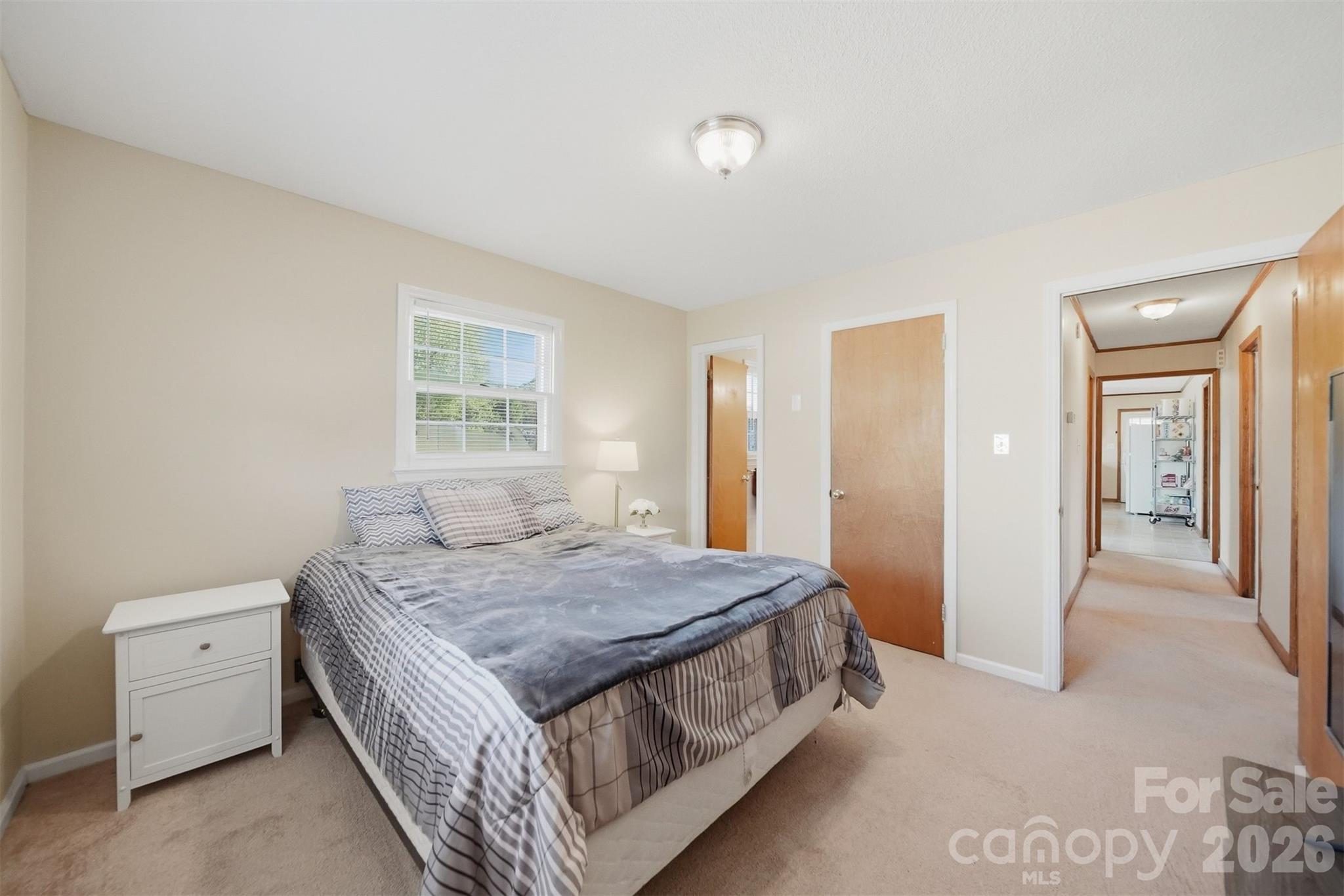 184 Edgegreen Court — Taylorsville