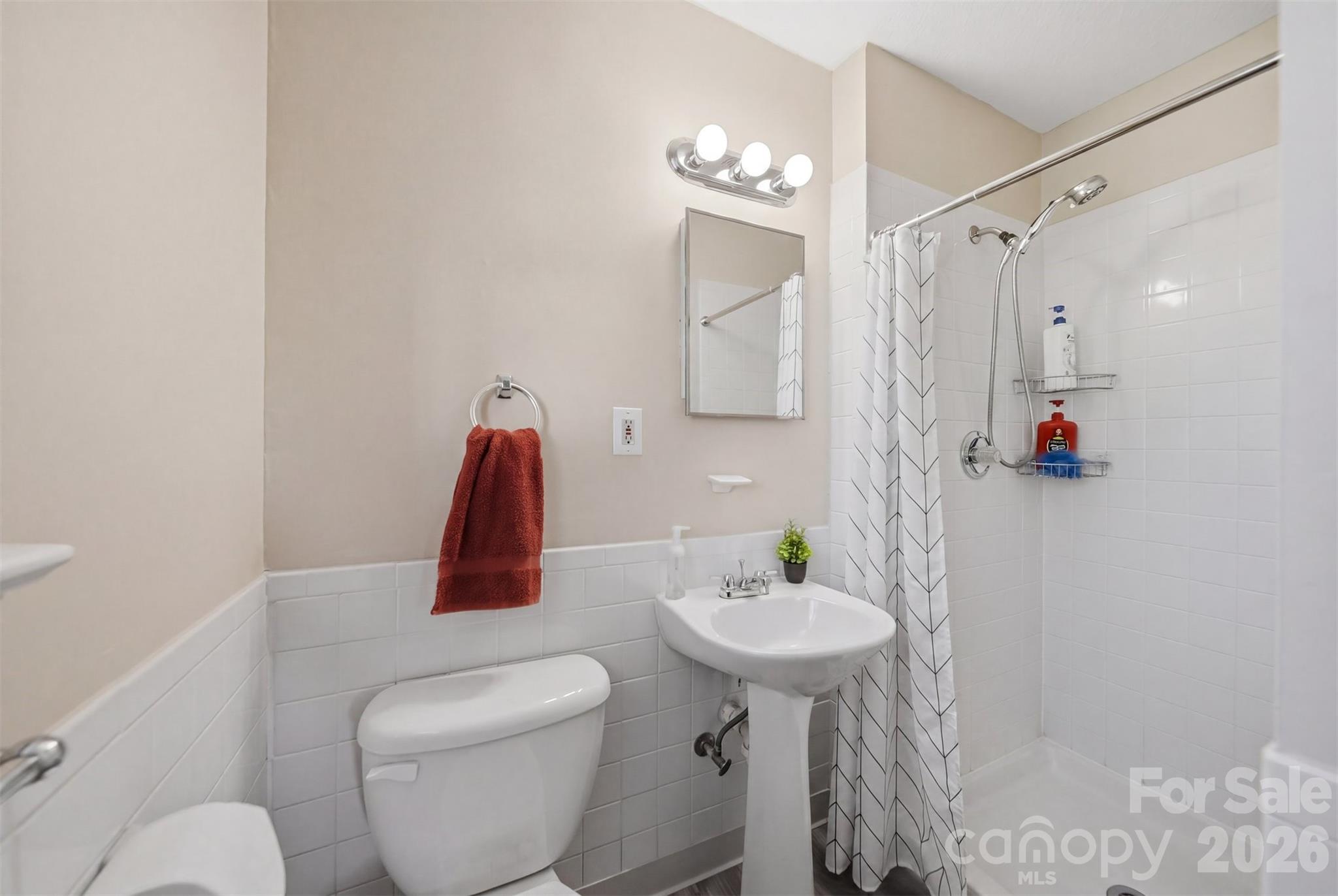 184 Edgegreen Court — Taylorsville