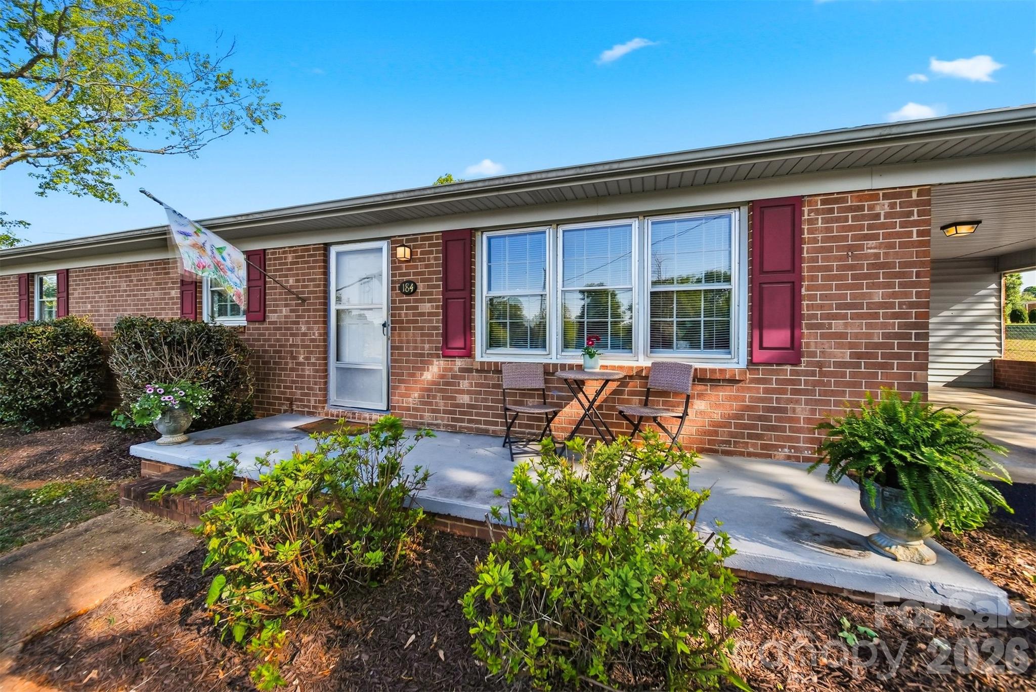 184 Edgegreen Court — Taylorsville
