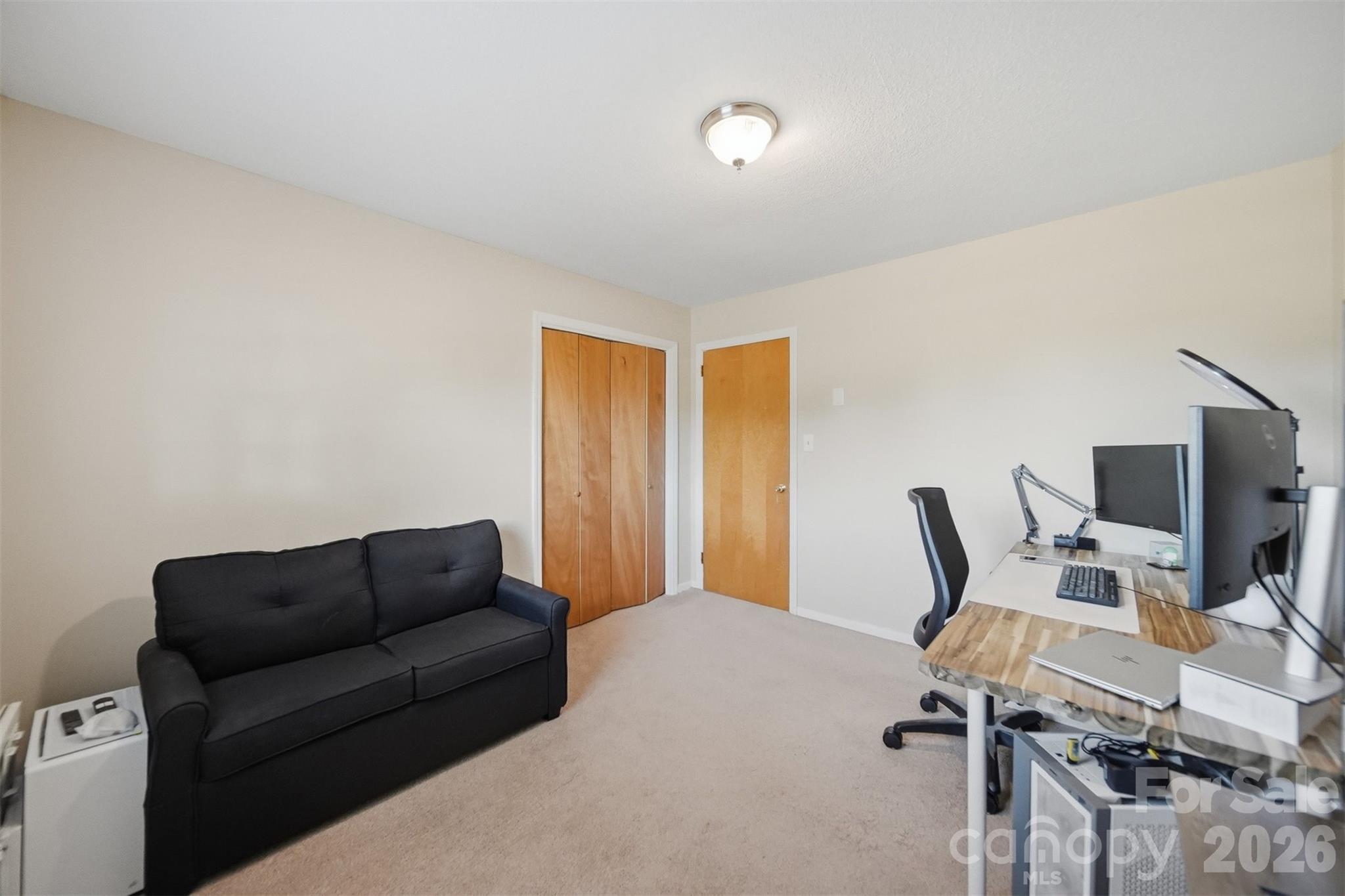 184 Edgegreen Court — Taylorsville