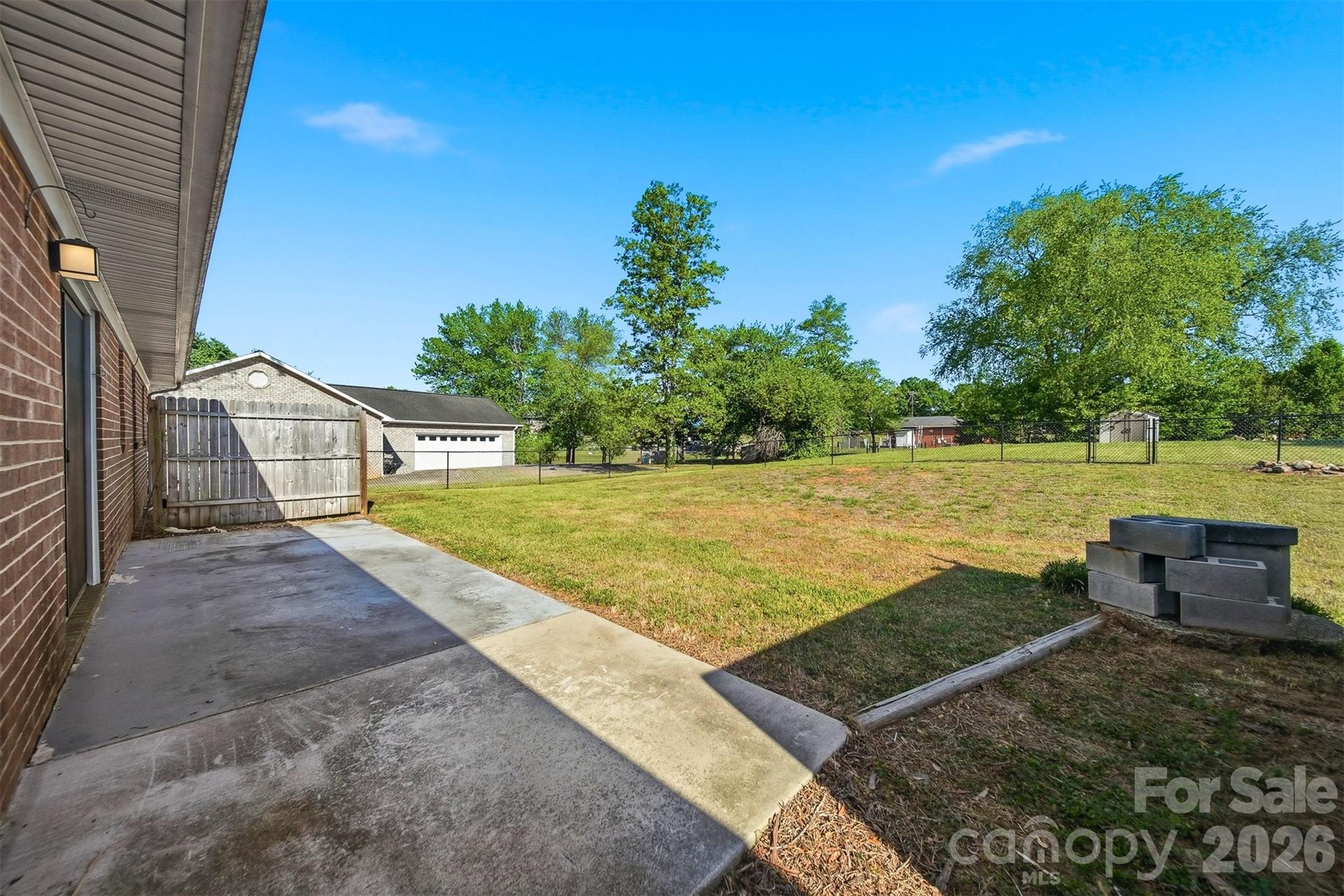 184 Edgegreen Court — Taylorsville